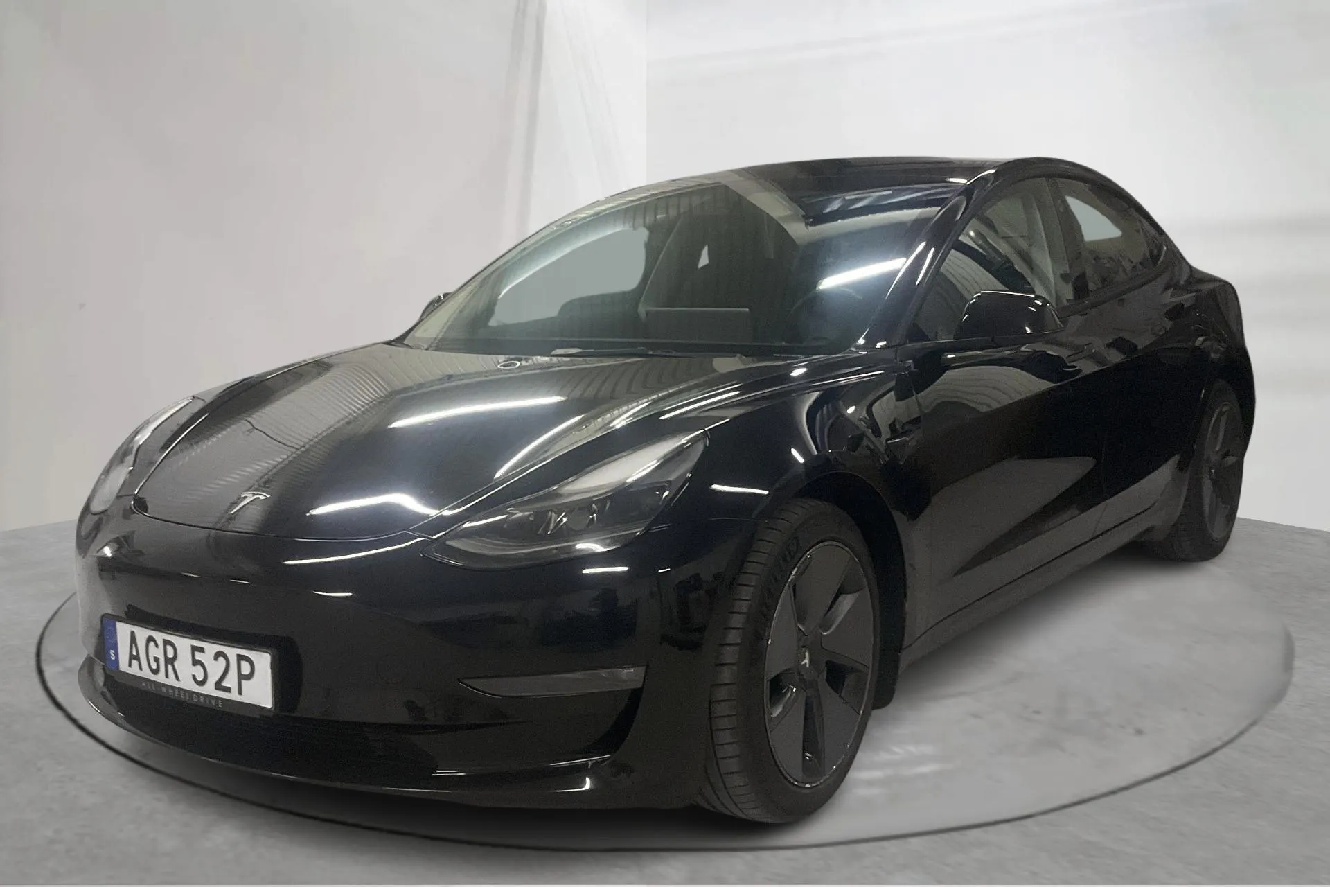 Tesla Model 3 Long Range Dual Motor AWD