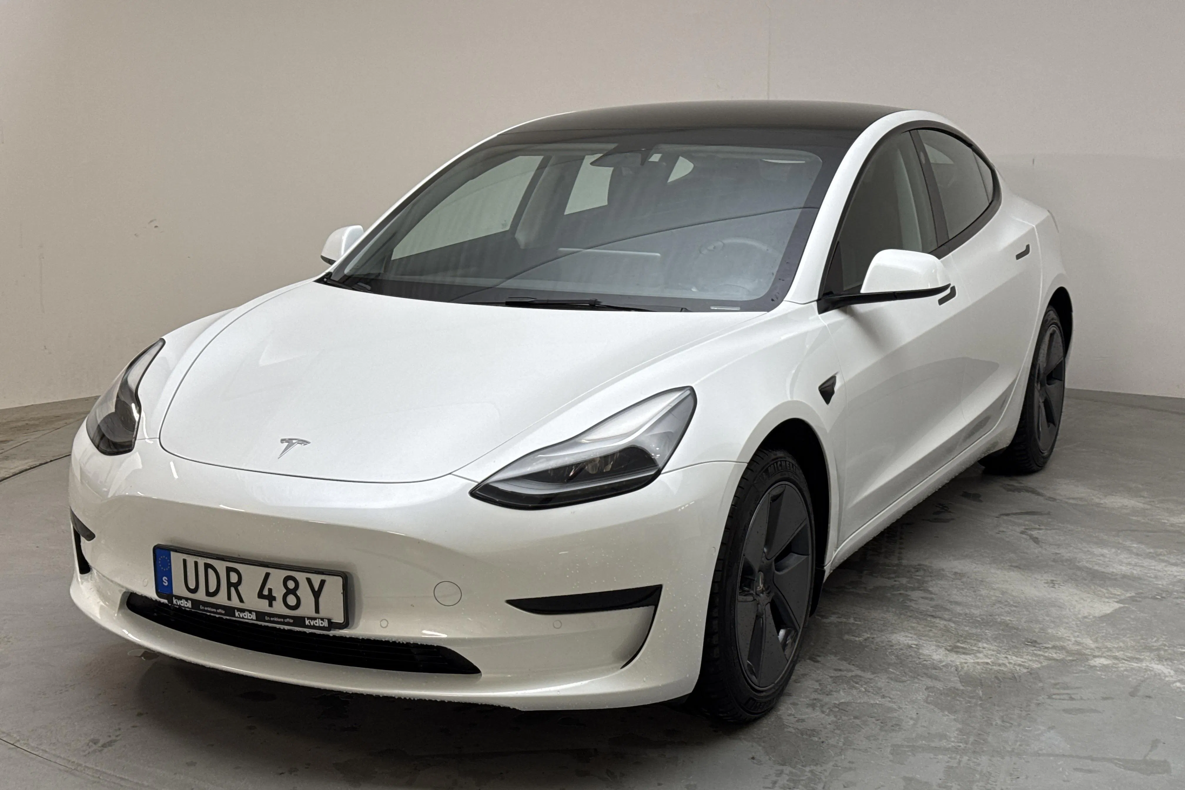 Tesla Model 3 Standard Range RWD