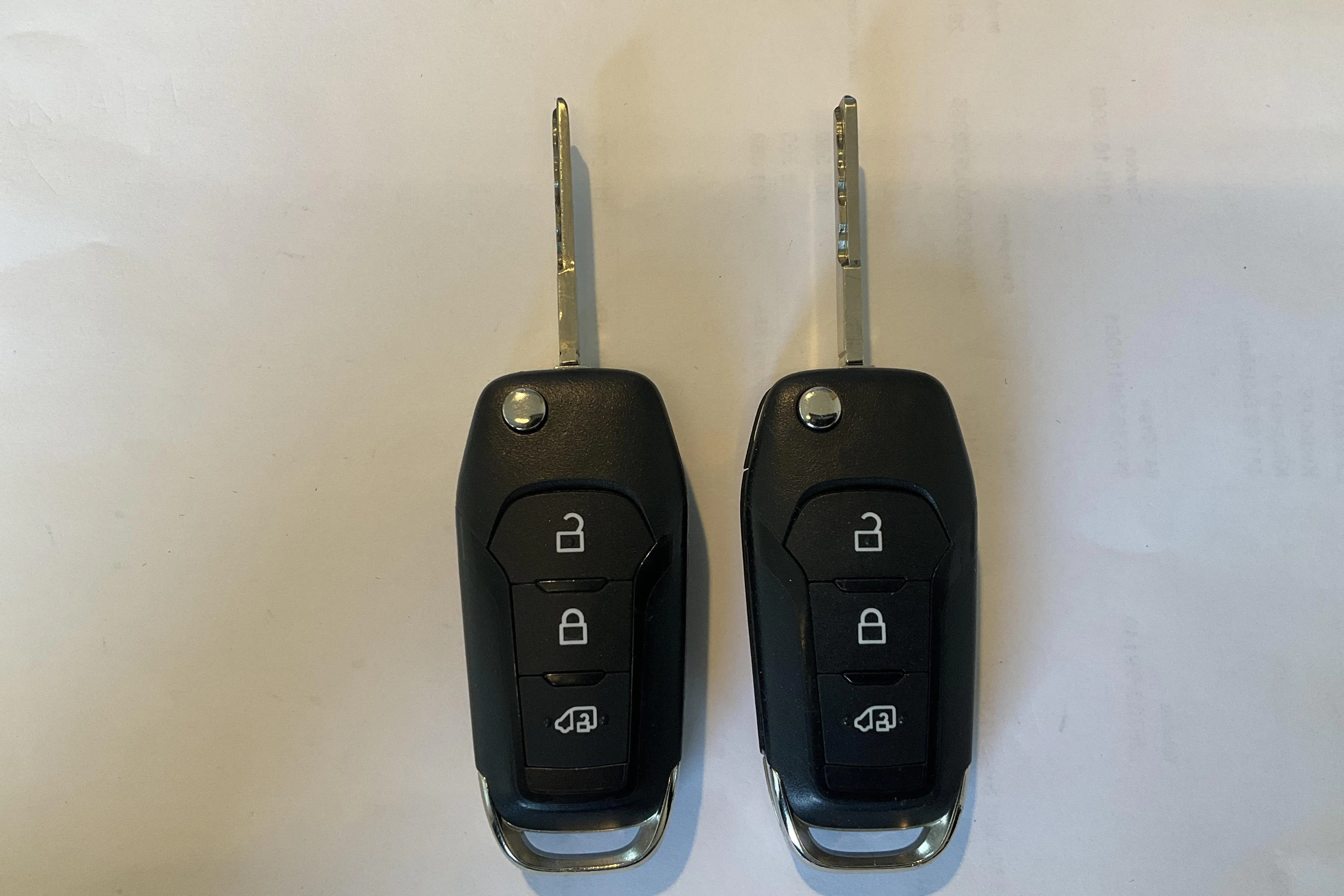 Presentationsfoto 14 av 14: Ford Transit Connect 1.5 EcoBlue (100hk) - 16 235 mil - Automat - vit - 2020