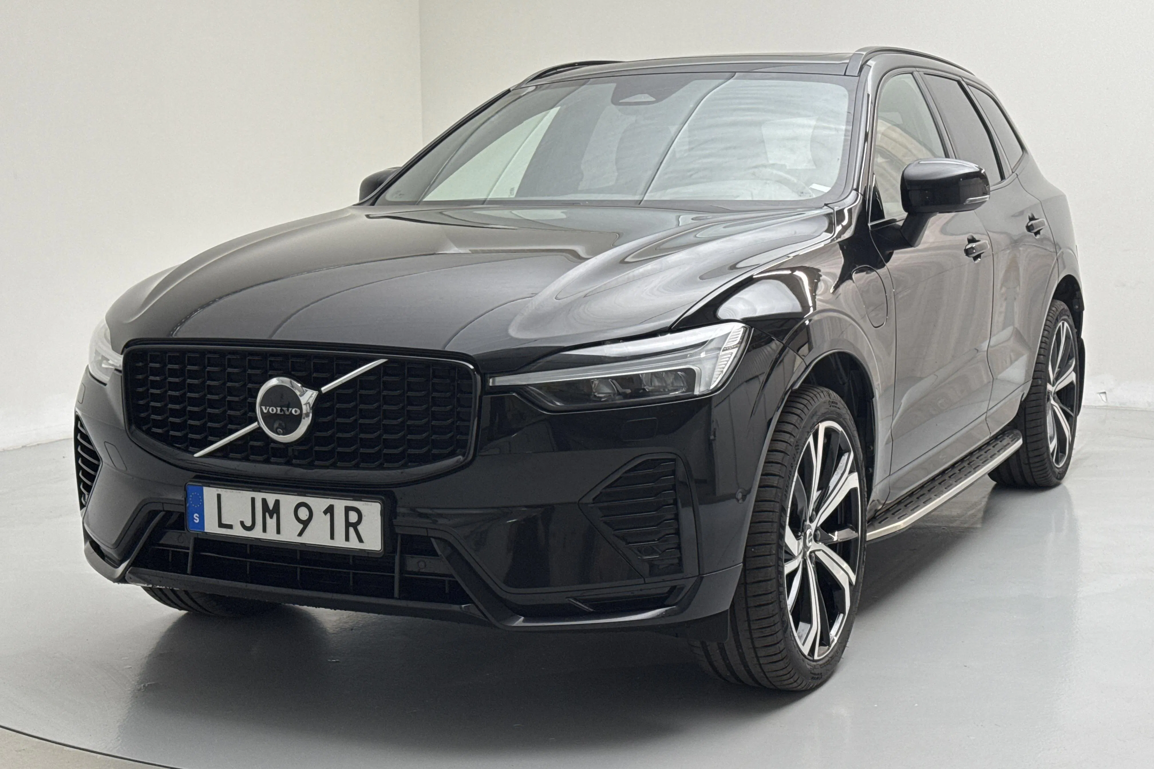 Volvo XC60 T6 AWD Recharge (350hk)