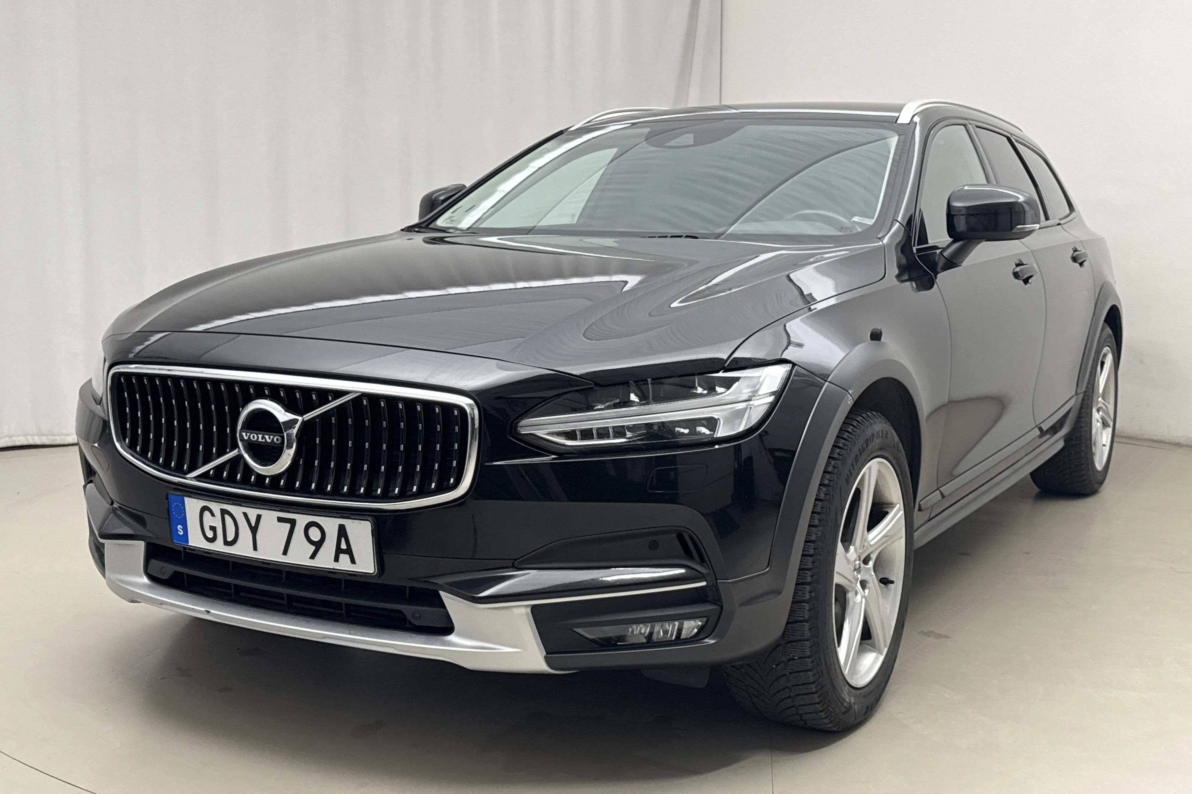 Volvo V90 D4 Cross Country AWD (190hk)
