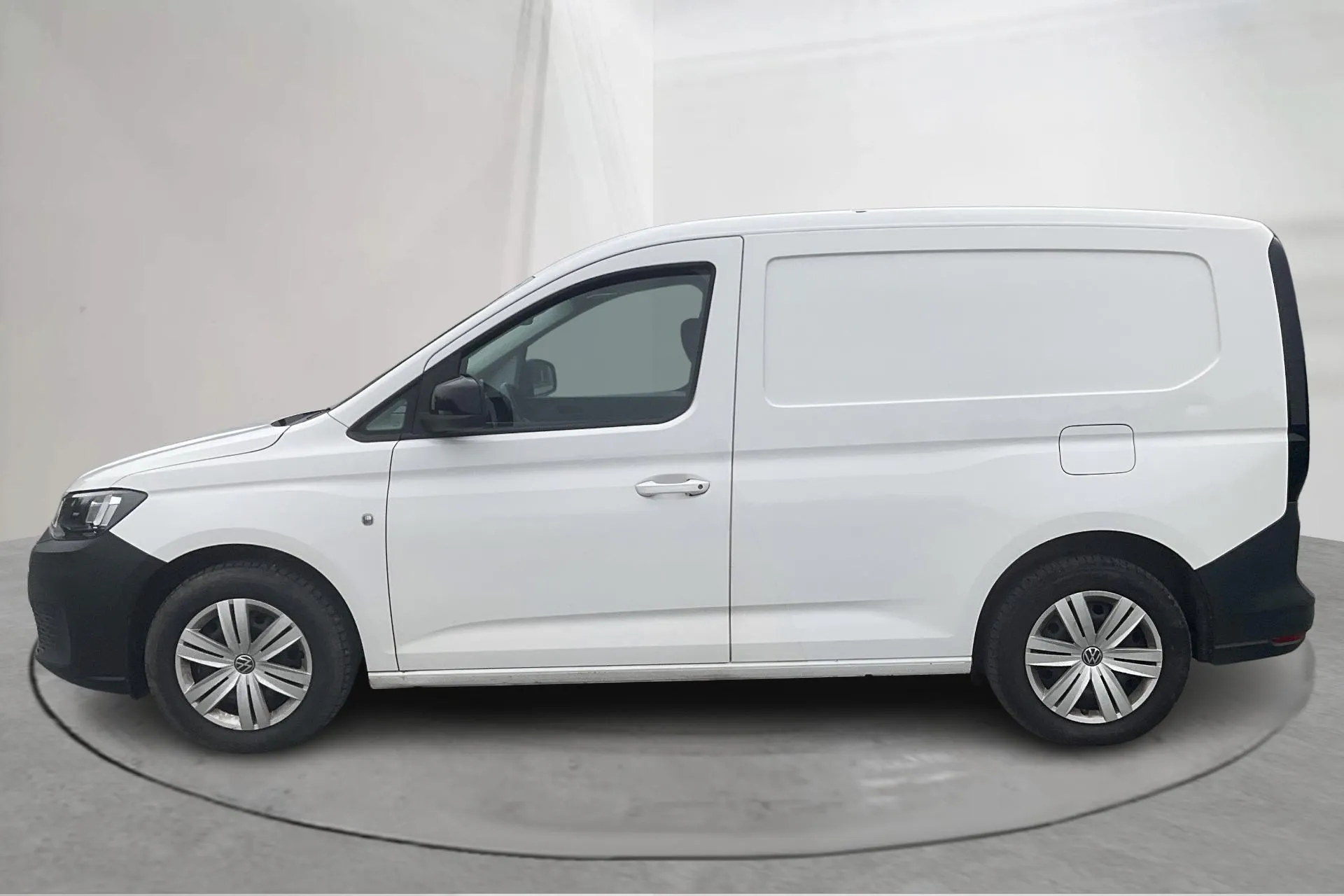 Presentation photo 2 of 15: VW Caddy Cargo 2.0 TDI Skåp (122hk) - 155 070 km - Automatic - white - 2023