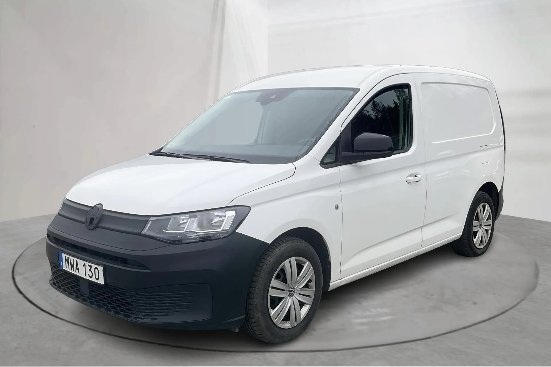 Presentation photo 1 of 15: VW Caddy Cargo 2.0 TDI Skåp (122hk) - 155 070 km - Automatic - white - 2023