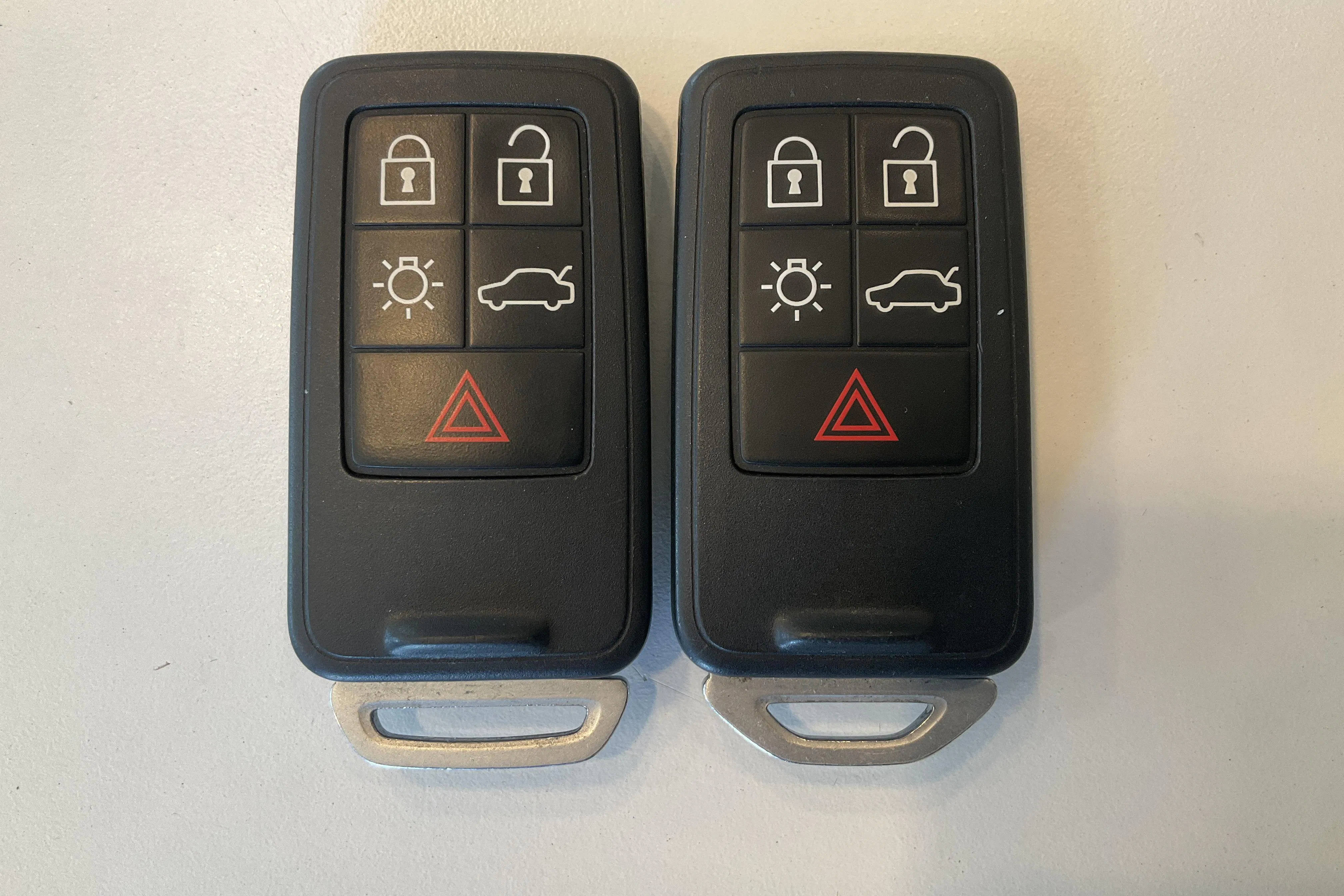 Presentationsfoto 15 av 15: Volvo XC60 D3 2WD (150hk) - 6 723 mil - Manuell - silver - 2017