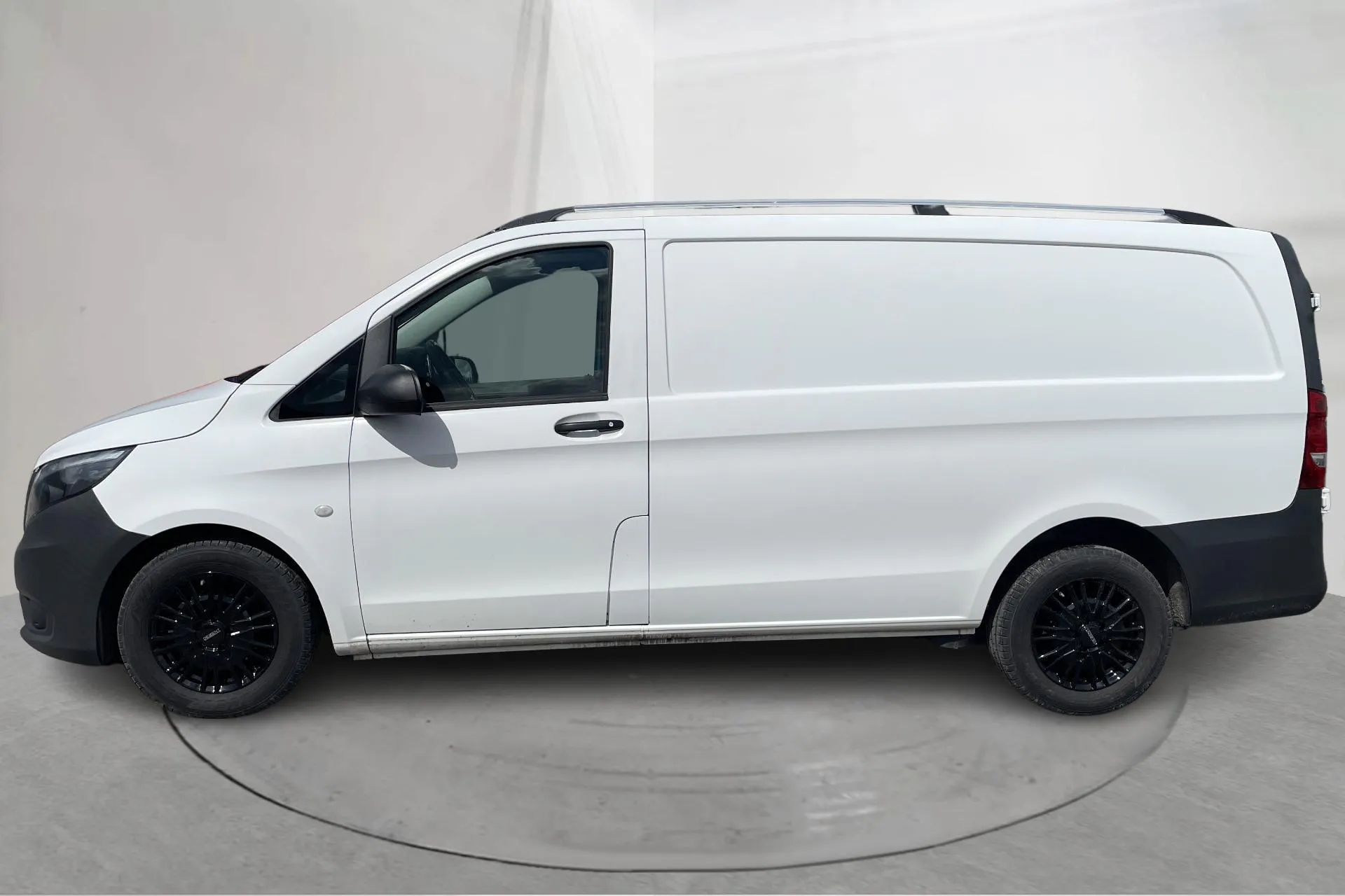 Presentationsfoto 2 av 16: Mercedes Vito 109 CDI W640 (88hk) - 18 505 mil - Manuell - vit - 2019