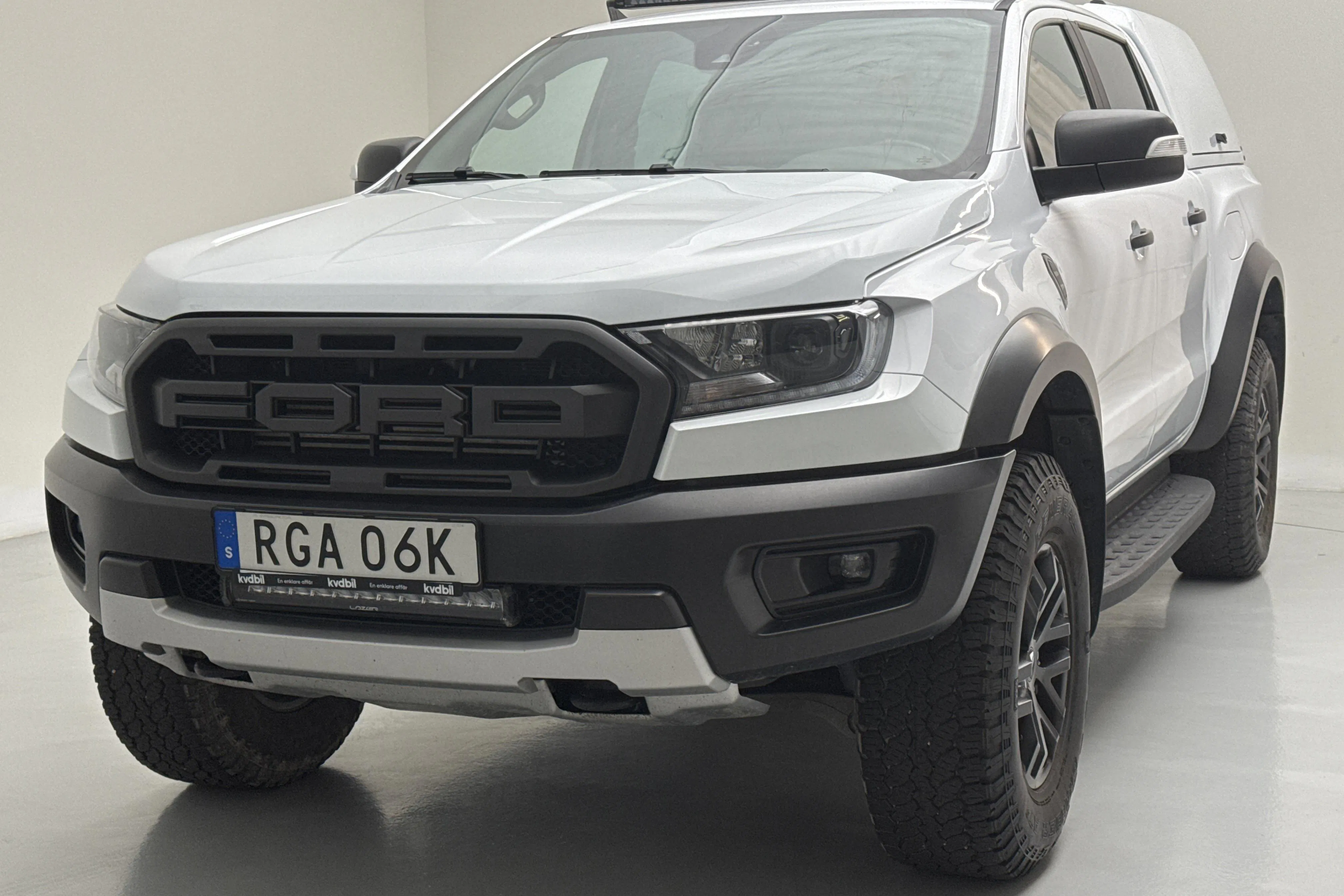 Presentationsfoto 1 av 17: Ford Ranger 2.0 TDCi 4WD (213hk) - 12 250 mil - Automat - vit - 2022