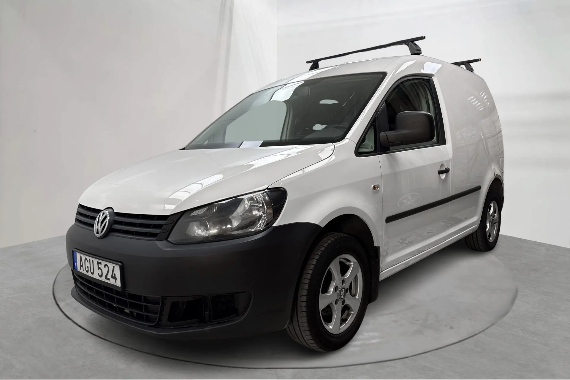 Presentationsfoto 1 av 14: VW Caddy 1.6 TDI Skåp (75hk) - 15 536 mil - Manuell - vit - 2014