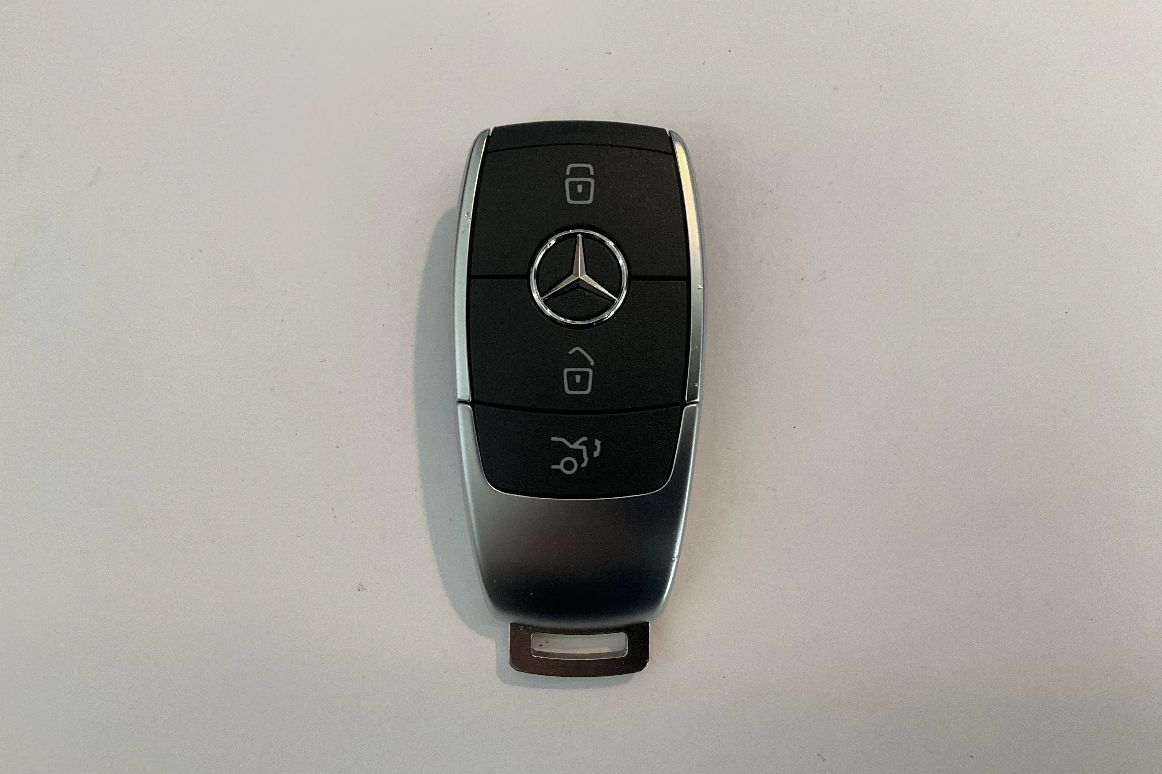 Presentationsfoto 13 av 13: Mercedes CLA 200 Coupé C118 (163hk) - 2 806 mil - Automat - vit - 2025