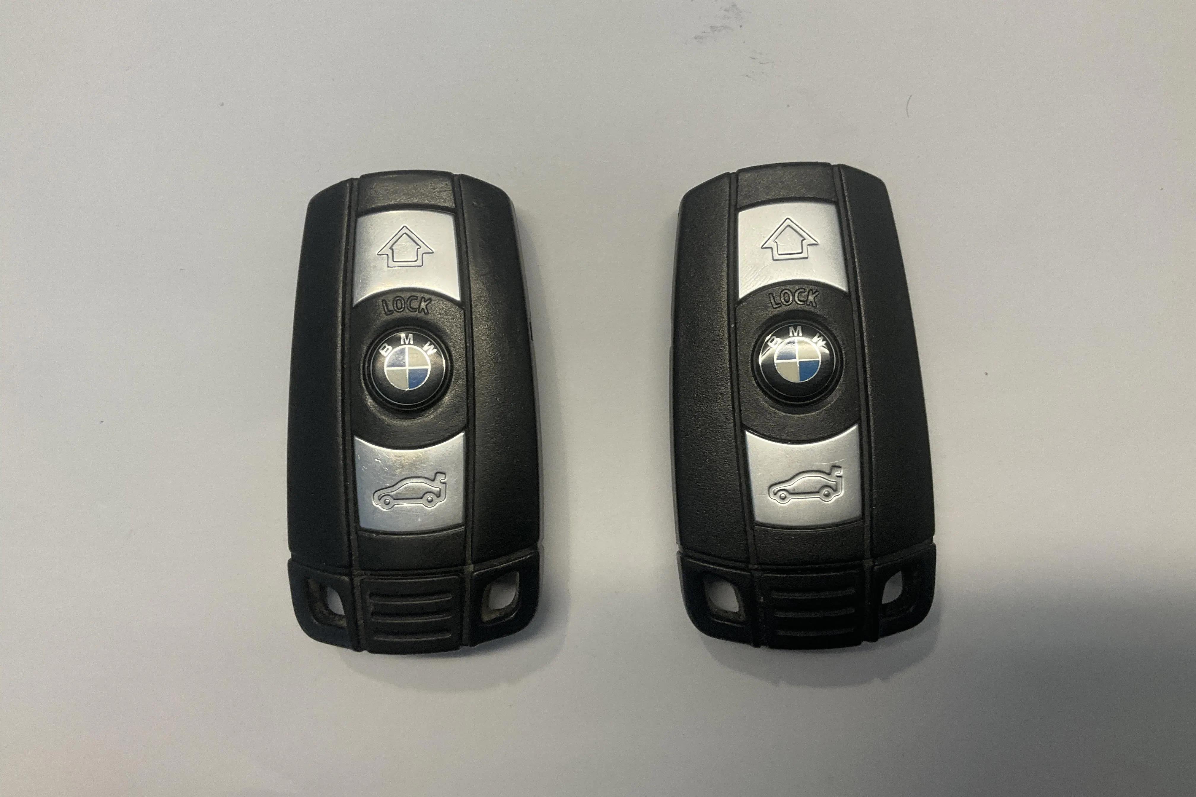 Presentationsfoto 17 av 17: BMW 325i Cabriolet, E93 (218hk) - 16 699 mil - Automat - blå - 2010