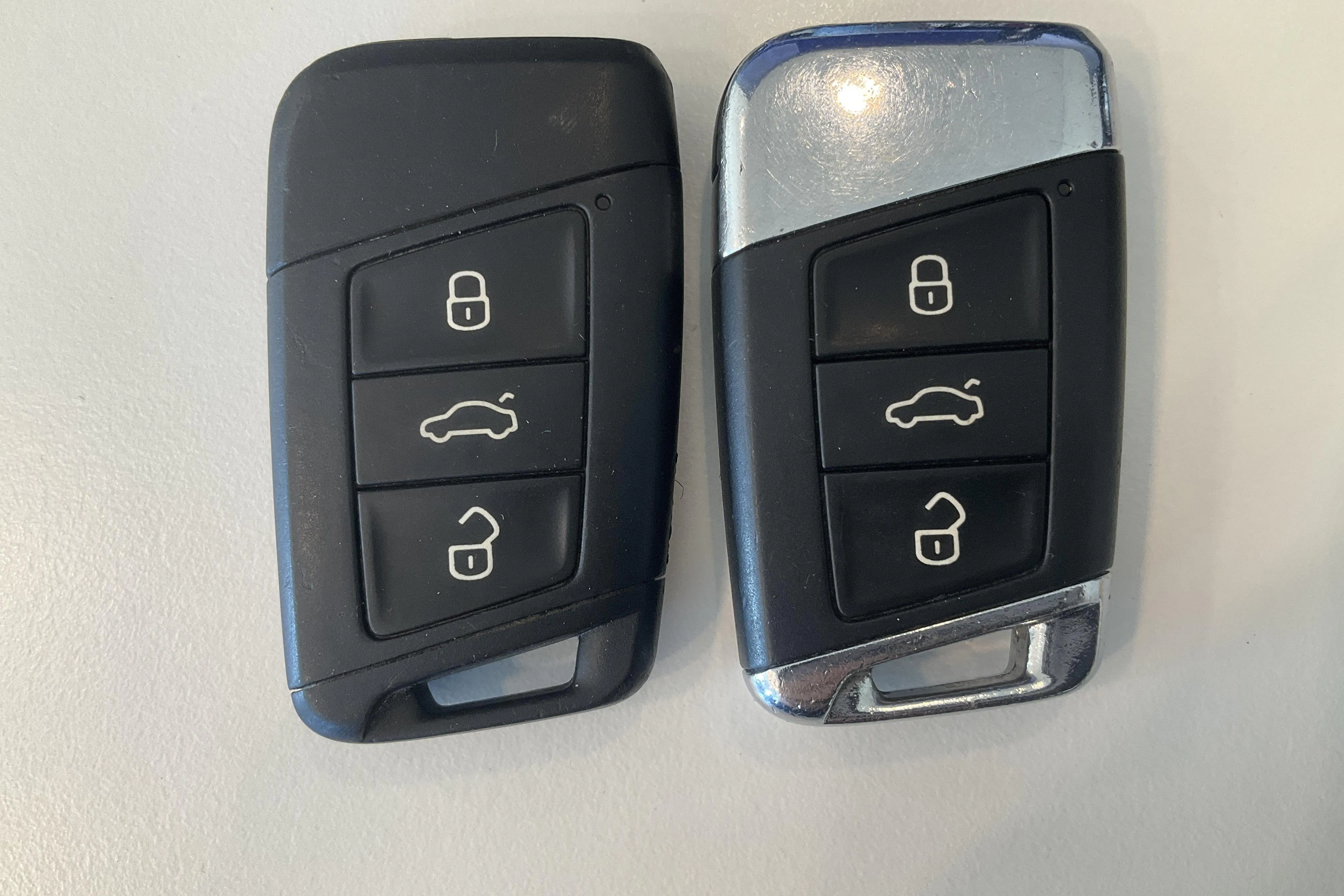 Presentation photo 21 of 21: VW Passat 1.4 Plug-in-Hybrid Sportscombi (218hk) - 161 480 km - Automatic - white - 2017