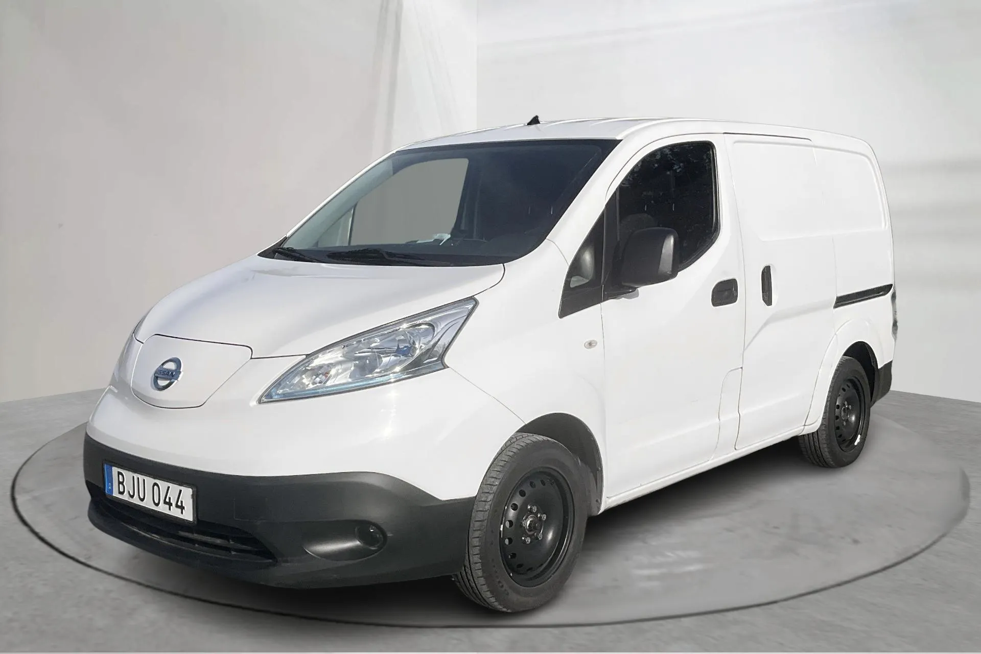 Presentationsfoto 1 av 14: Nissan e-NV200 40kWh (109hk) - 7 780 mil - Automat - vit - 2019