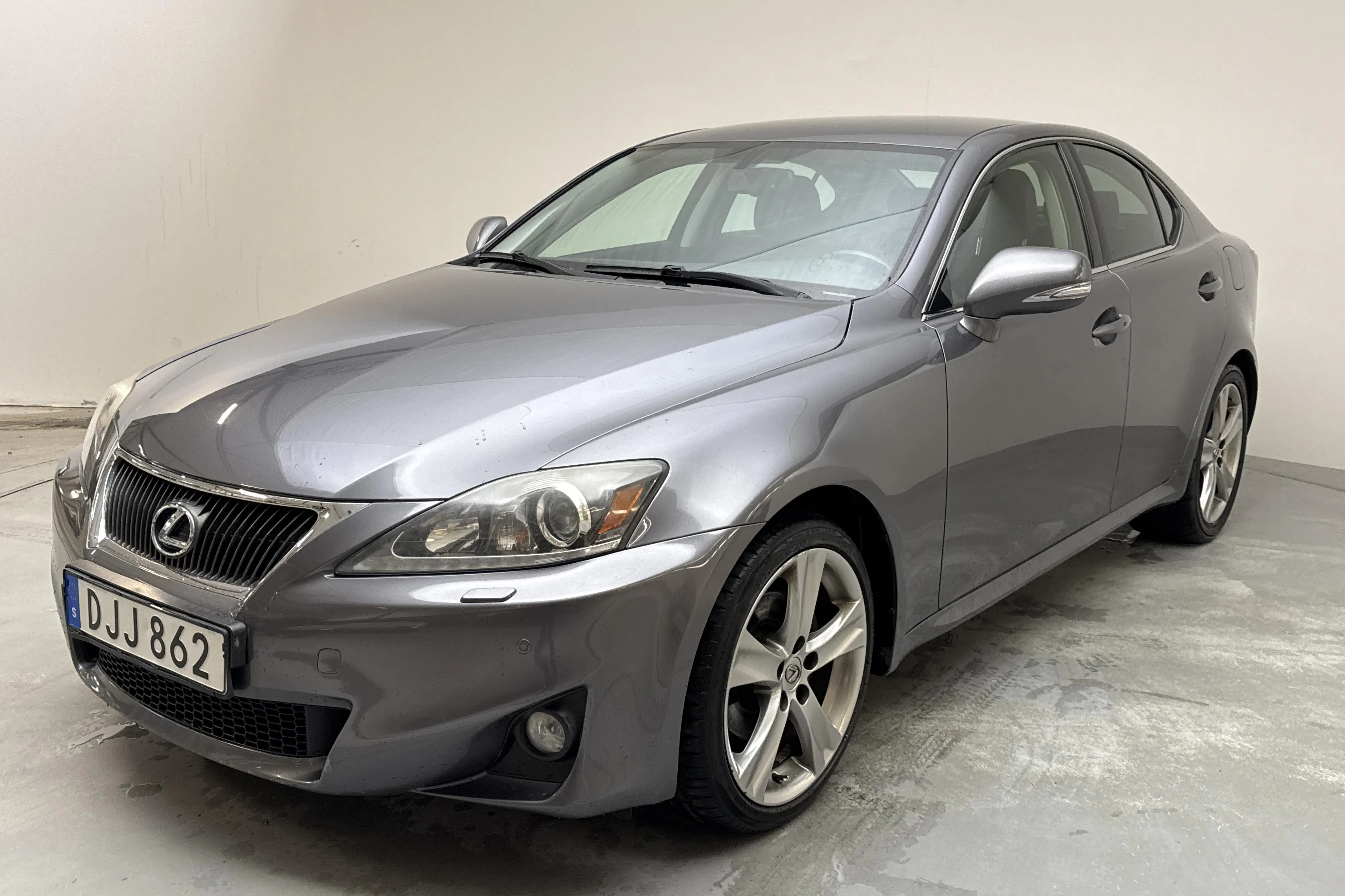Lexus IS 250 (208hk)