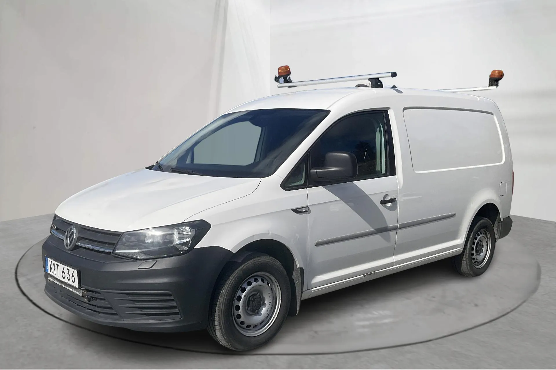 Presentation photo 1 of 13: VW Caddy 2.0 TDI Maxi Skåp 4MOTION (122hk) - 195 380 km - Manual - white - 2018