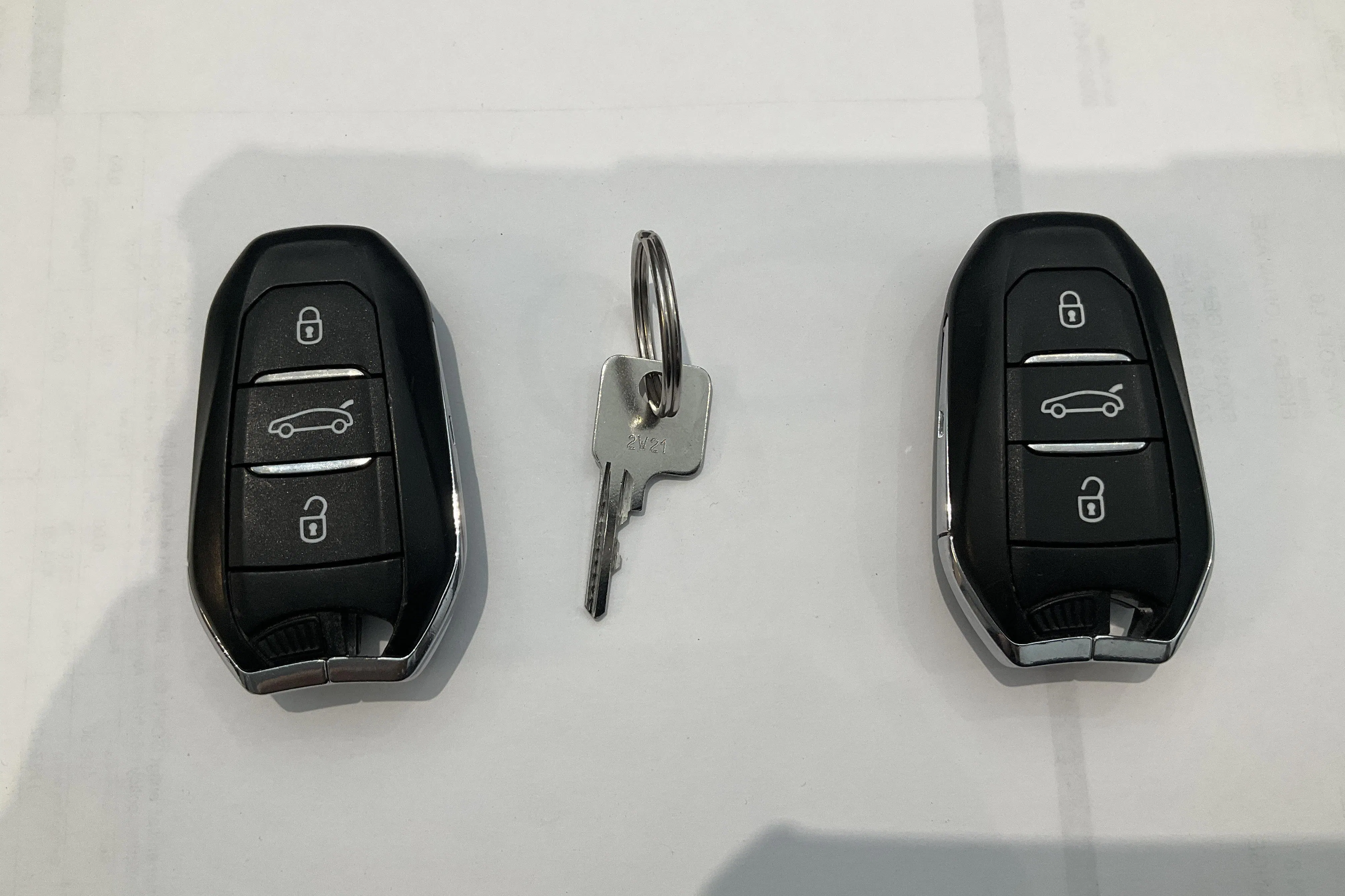 Presentationsfoto 16 av 16: Citroën DS5 HYBRID4 (160hk) - 24 119 mil - Automat - brun - 2013