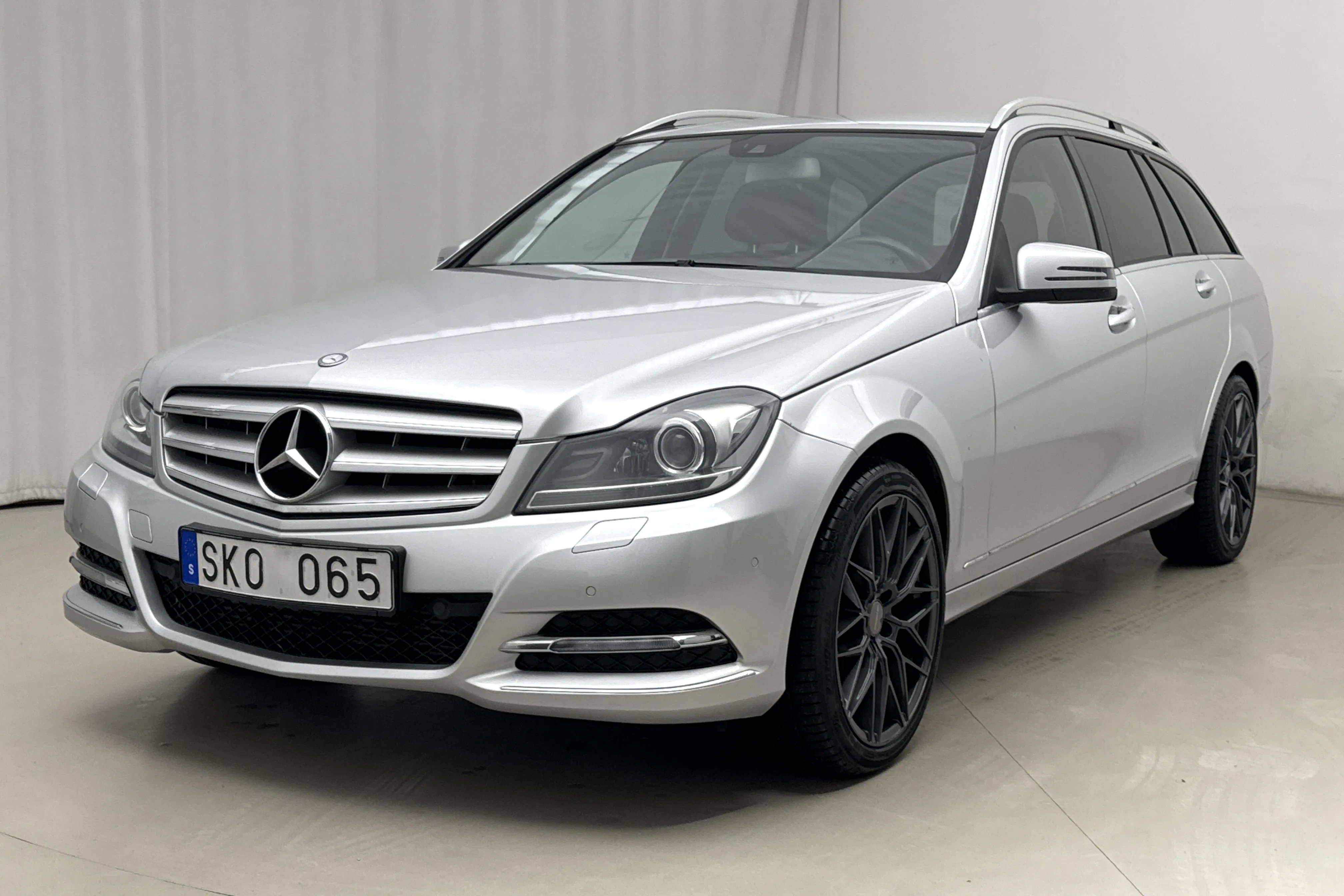 Mercedes C 180 Kombi S204 (156hk)