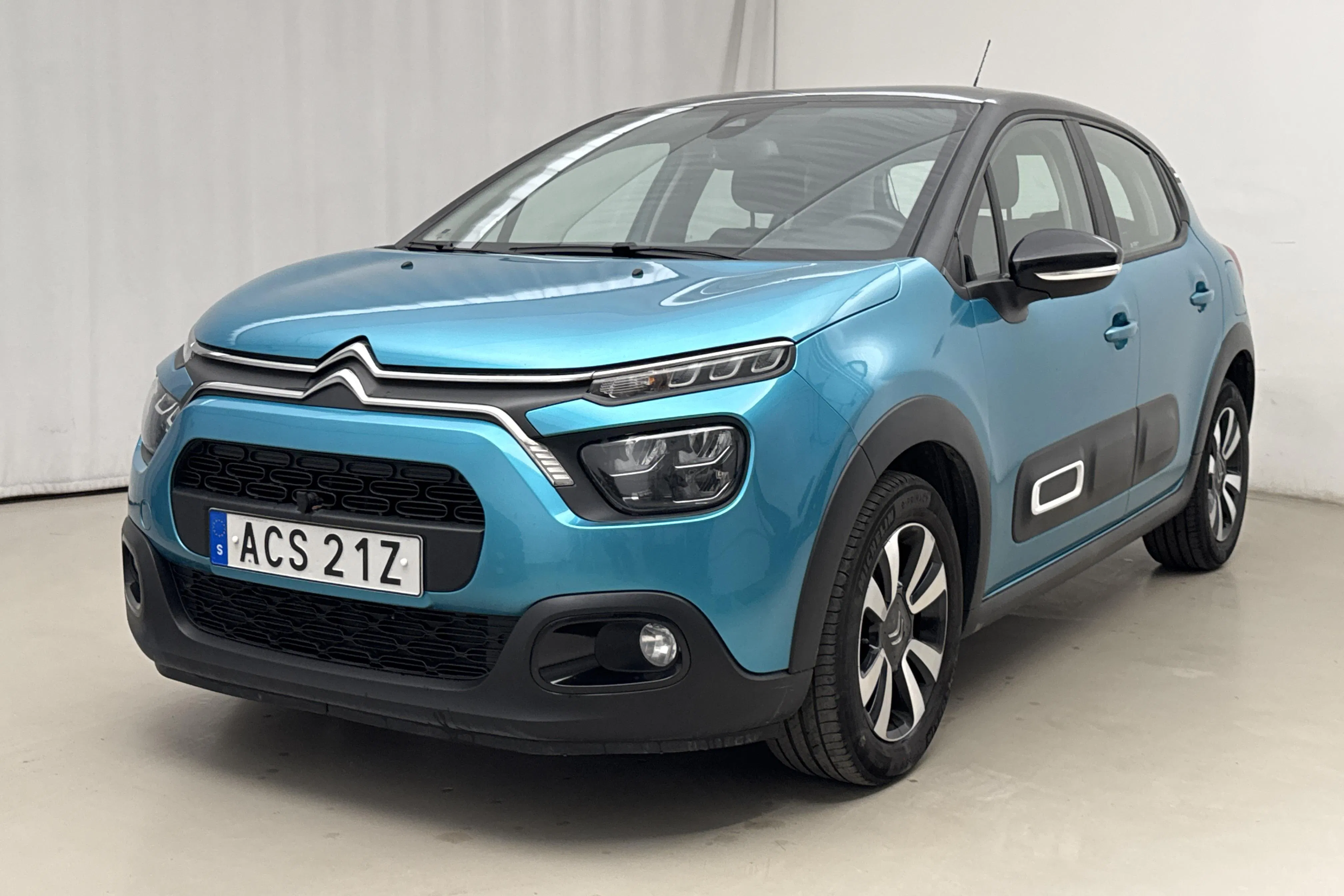 Præsentationsfoto 1 af 16: Citroën C3 PureTech (82hk) - 105 770 kilometer - Manuel - Blå farve - 2022