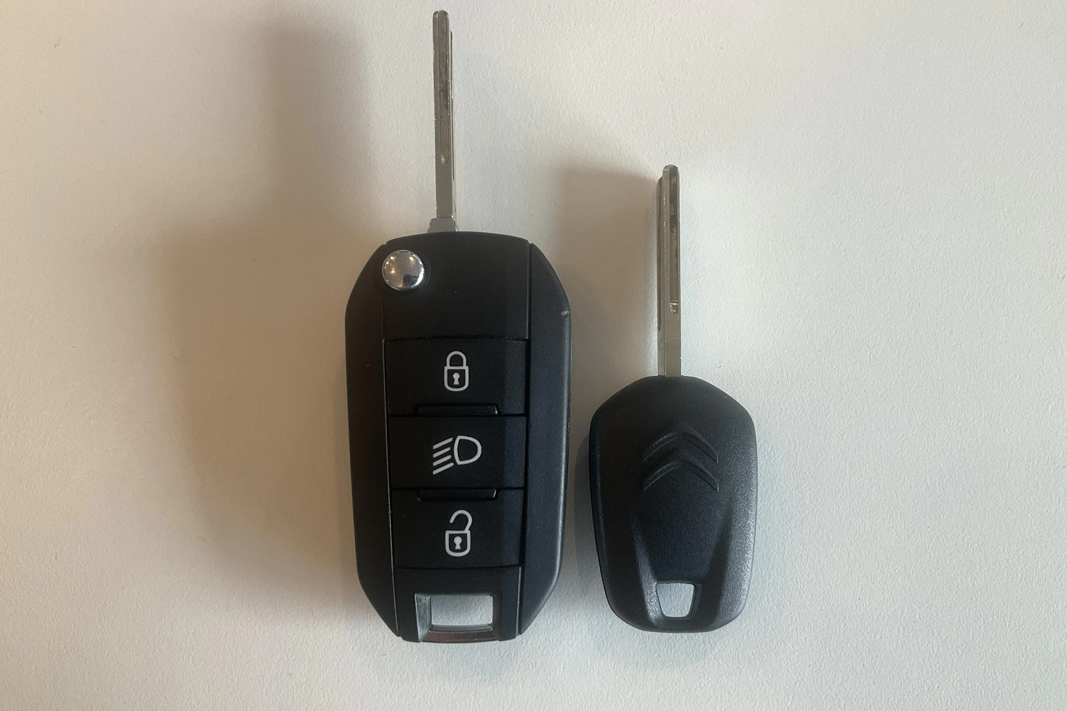 Præsentationsfoto 16 af 16: Citroën C3 PureTech (82hk) - 105 770 kilometer - Manuel - Blå farve - 2022