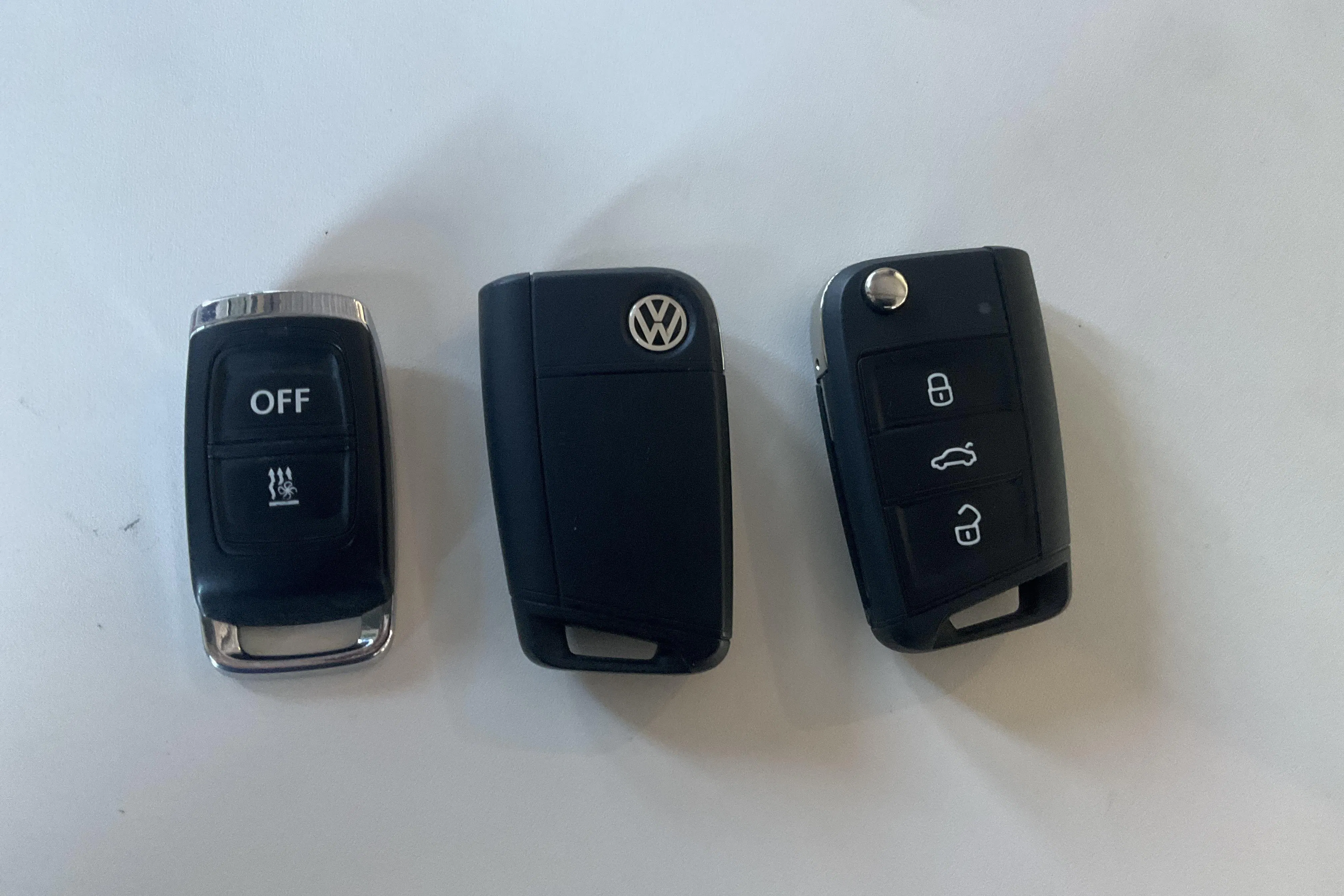 Presentationsfoto 17 av 17: VW Golf VII 1.4 TGI BlueMotion Sportscombi (110hk) - 9 099 mil - Automat - vit - 2018