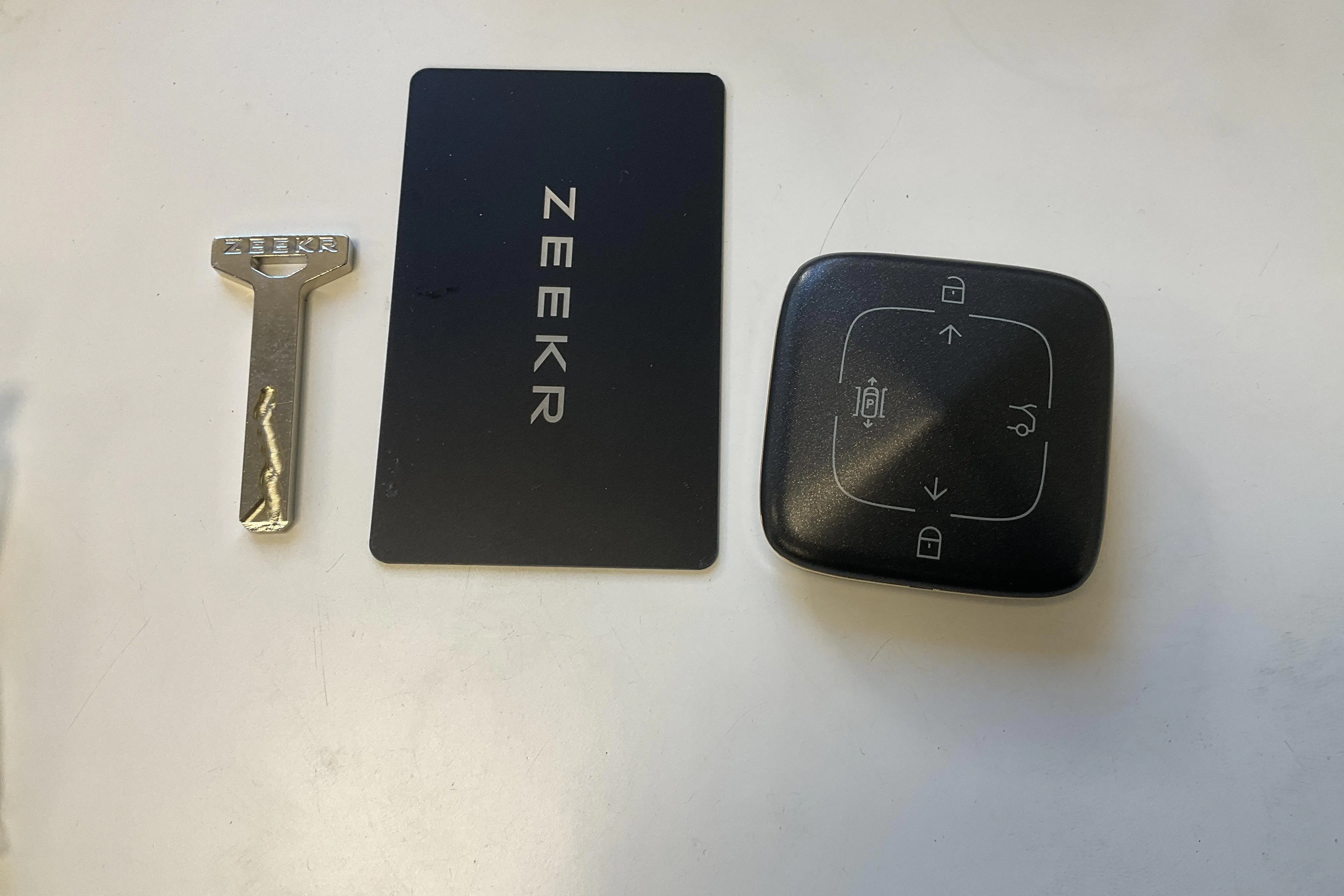 Presentationsfoto 28 av 28: Zeekr Zeekr 001 AWD 100kWh (544hk) - 4 091 mil - Automat - blå - 2023