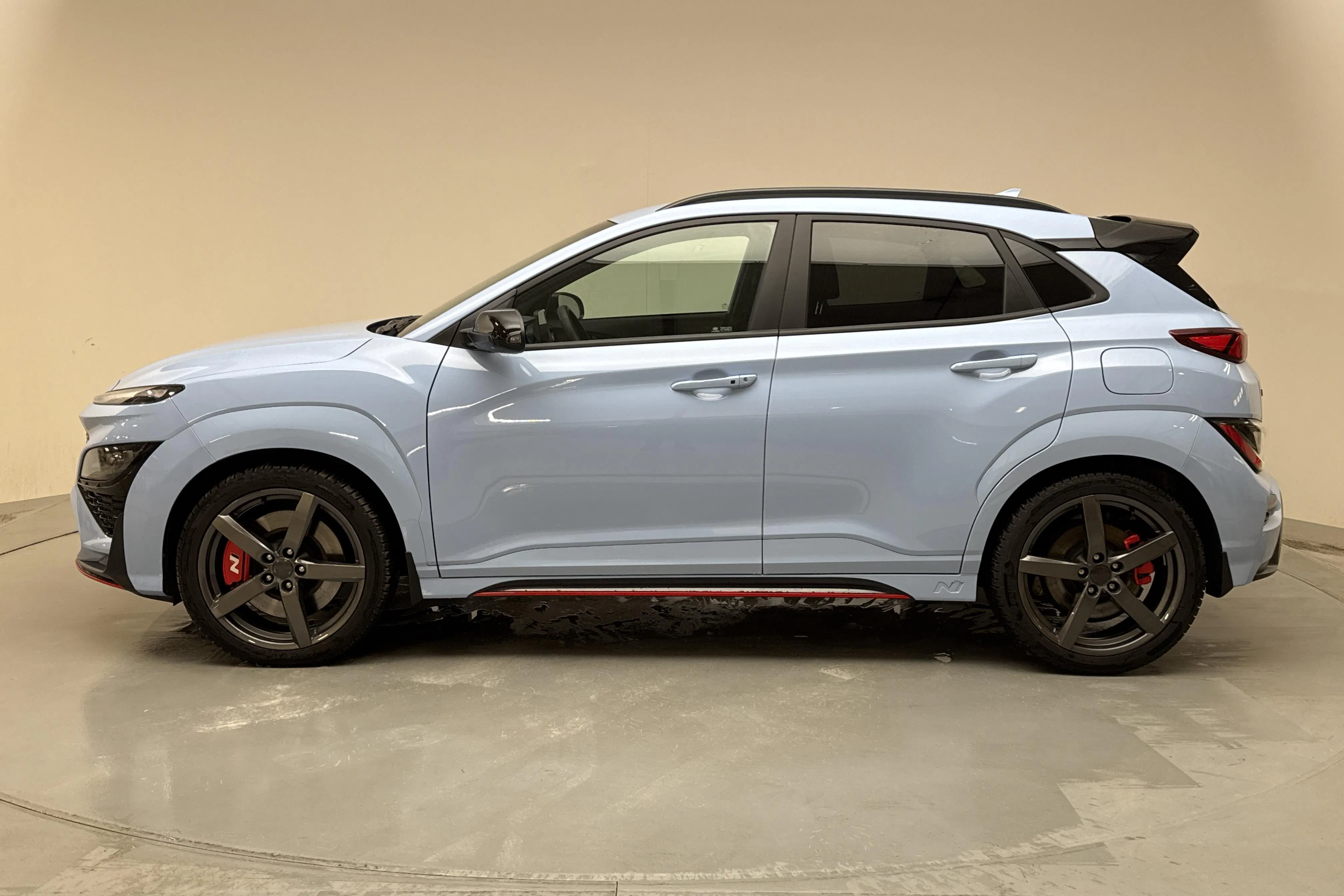Presentation photo 2 of 17: Hyundai Kona N 2.0 T-GDI (280hk) - 8 410 km - Automatic - blue - 2023
