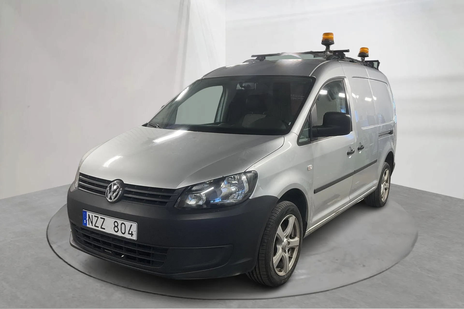 Presentation photo 1 of 14: VW Caddy 2.0 TDI Maxi Skåp 4-motion (140hk) - 123 790 km - Automatic - silver - 2014