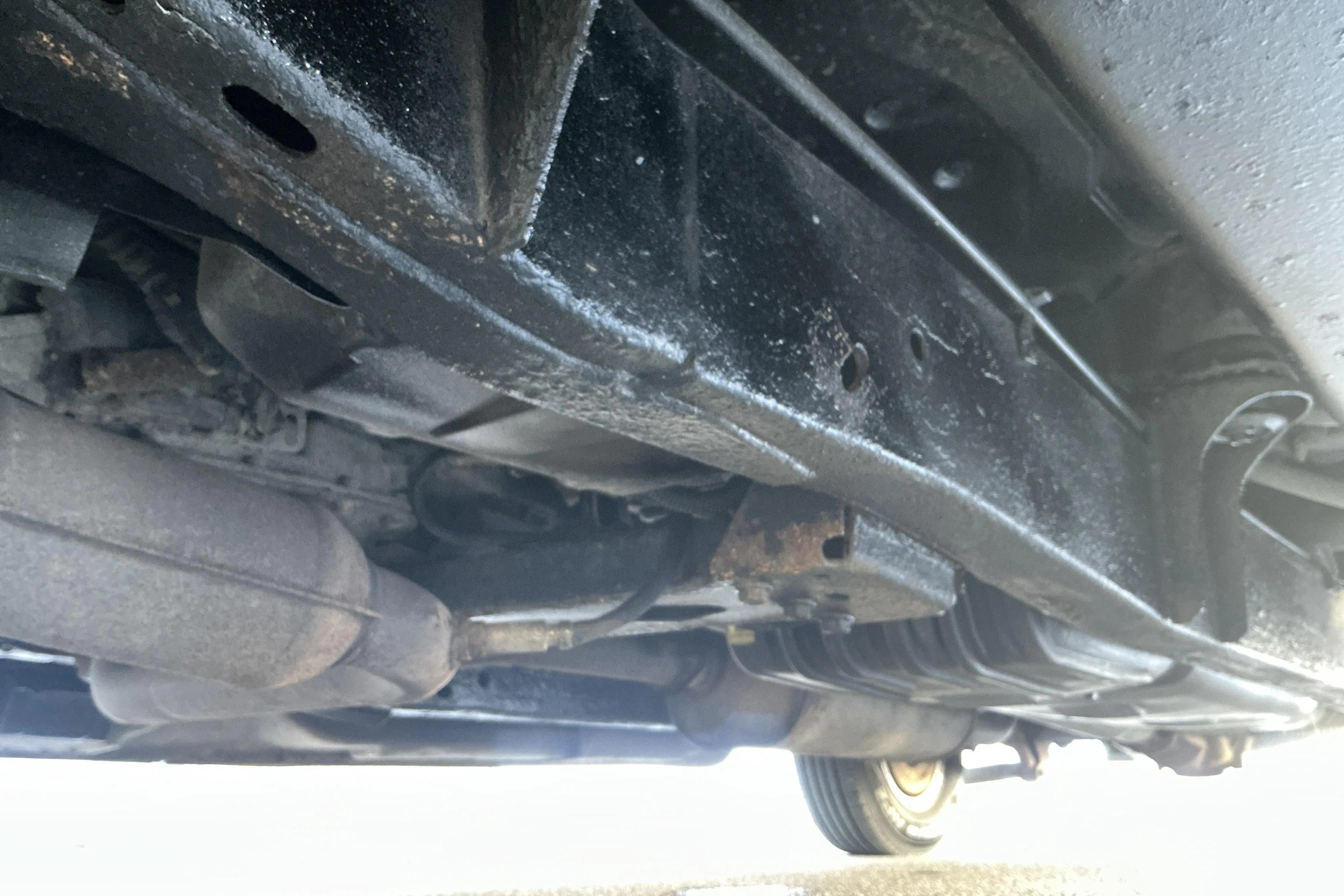 Presentation photo 27 of 27: CHEVROLET G20 VAN Express G1500 Van 5.7 V8 (248hk) - 178 380 km - Automatic - white - 2001