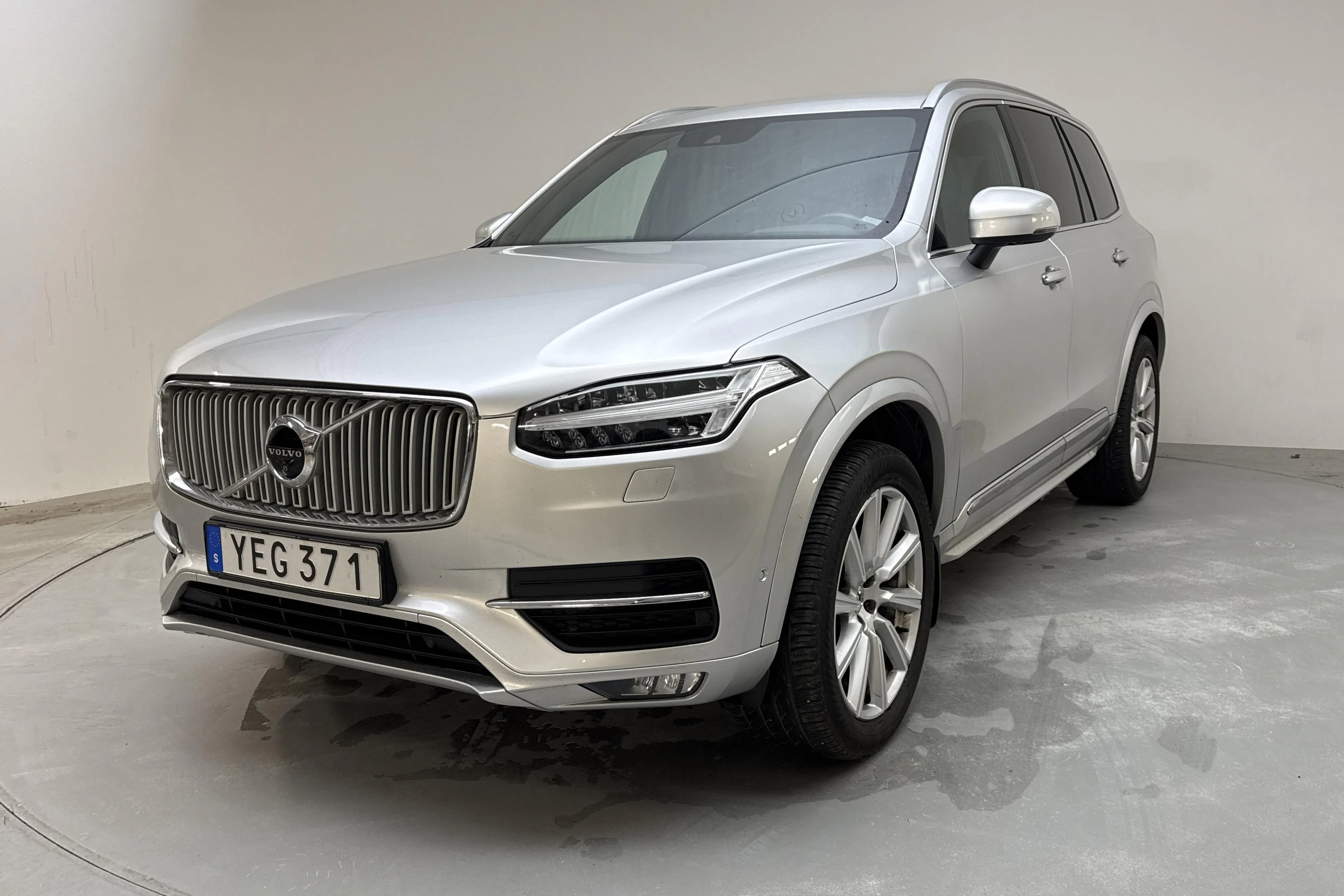 Volvo XC90 D5 AWD (235hk)