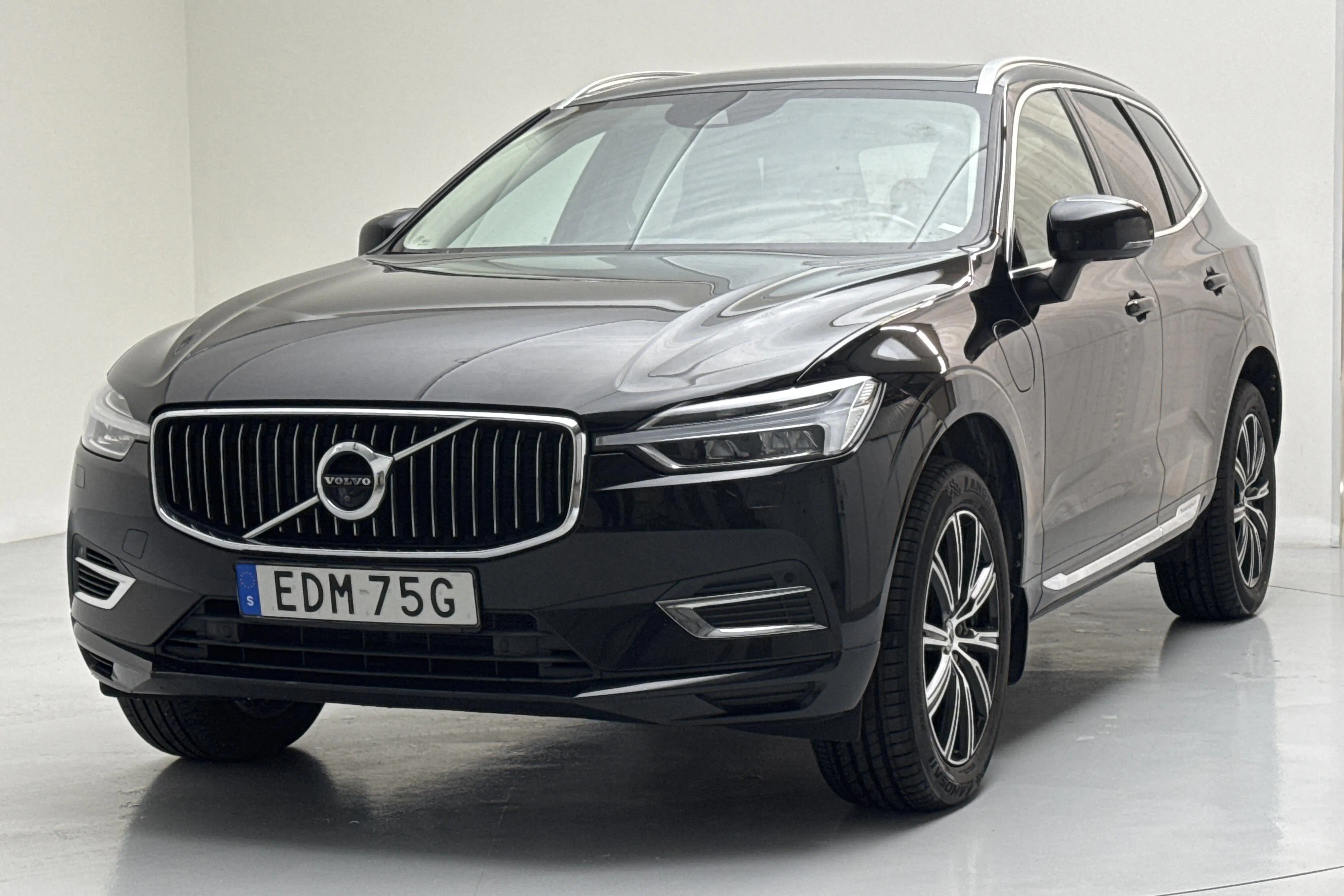 Presentation photo 1 of 19: Volvo XC60 T8 AWD Recharge (390hk) - 149 900 km - Automatic - black - 2020