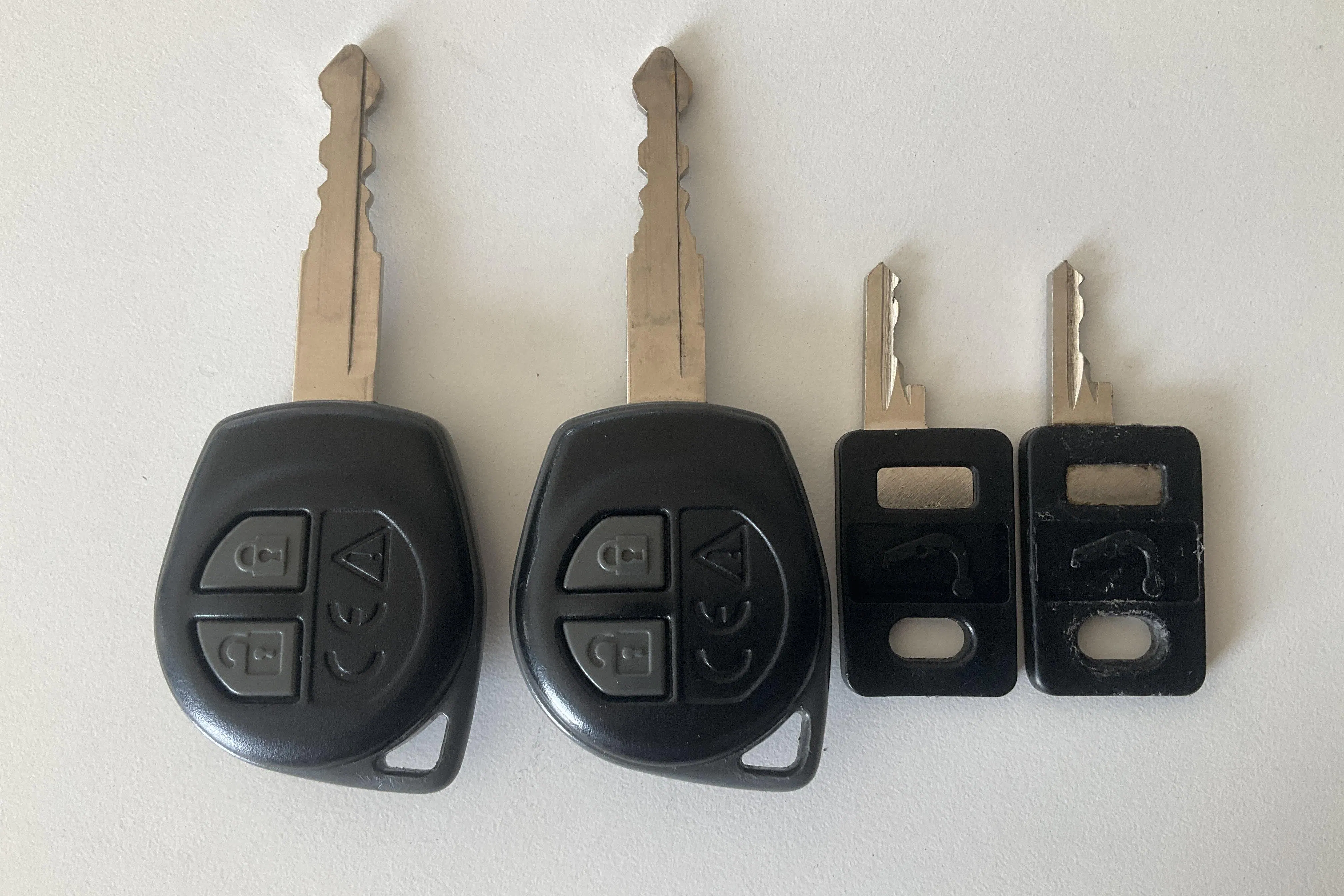 Presentation photo 15 of 15: Suzuki Swift 1.2 4x4 5dr (90hk) - 55 780 km - Manual - white - 2019