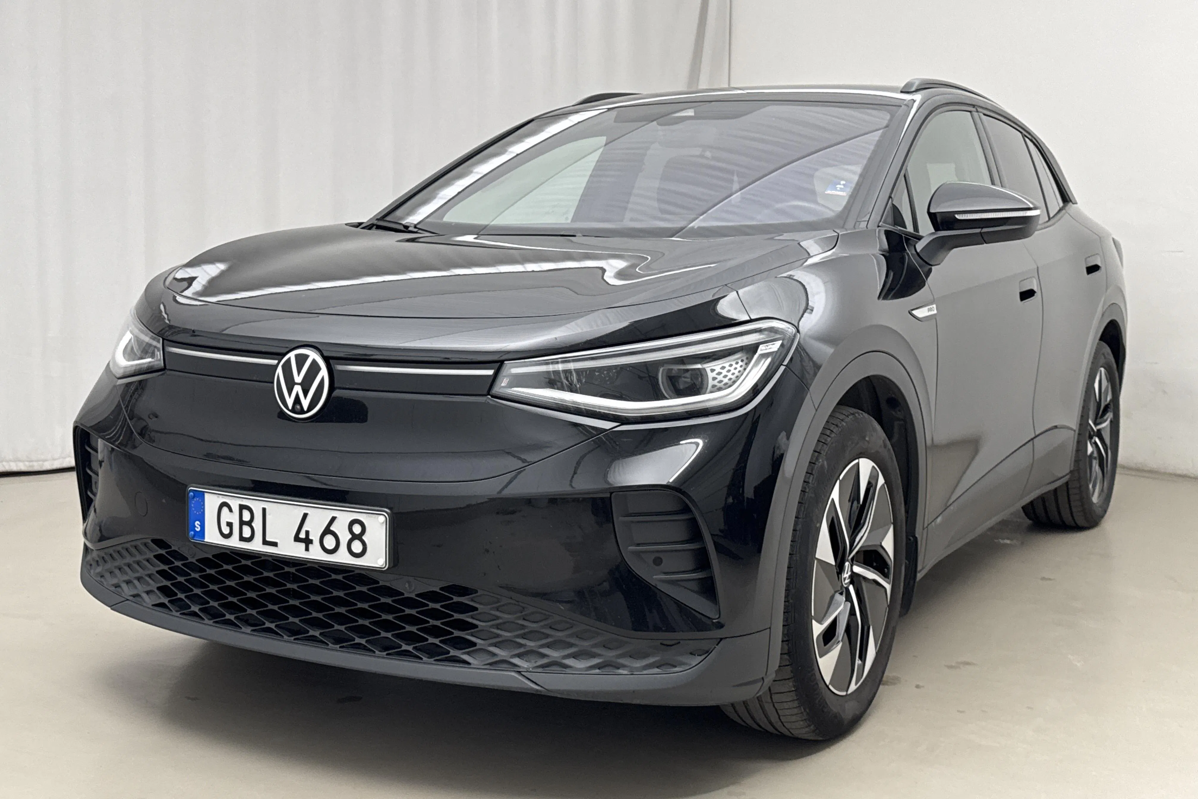 Presentationsfoto 1 av 20: VW ID.4 77kWh (204hk) - 12 358 mil - Automat - svart - 2023