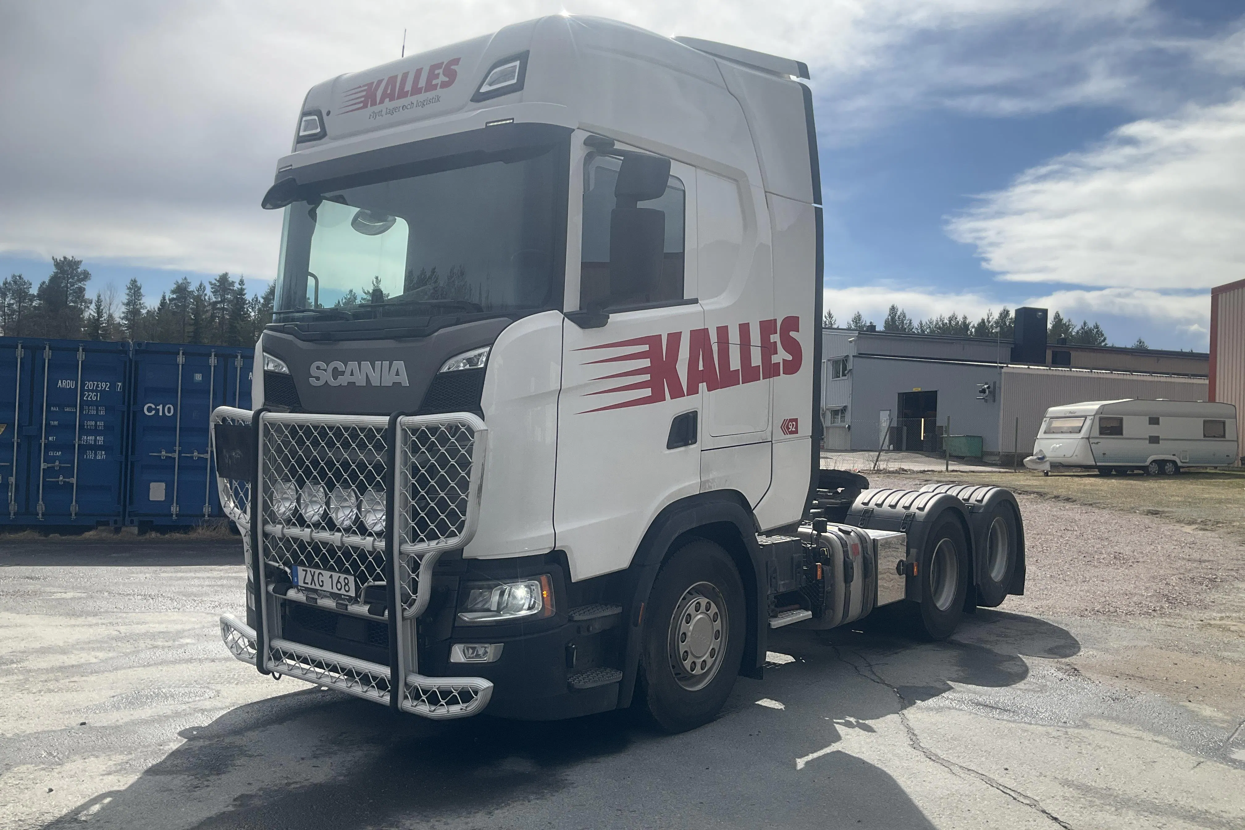 Presentationsfoto 1 av 52: SCANIA S460A NB - 288 321 km - Automat - vit - 2023