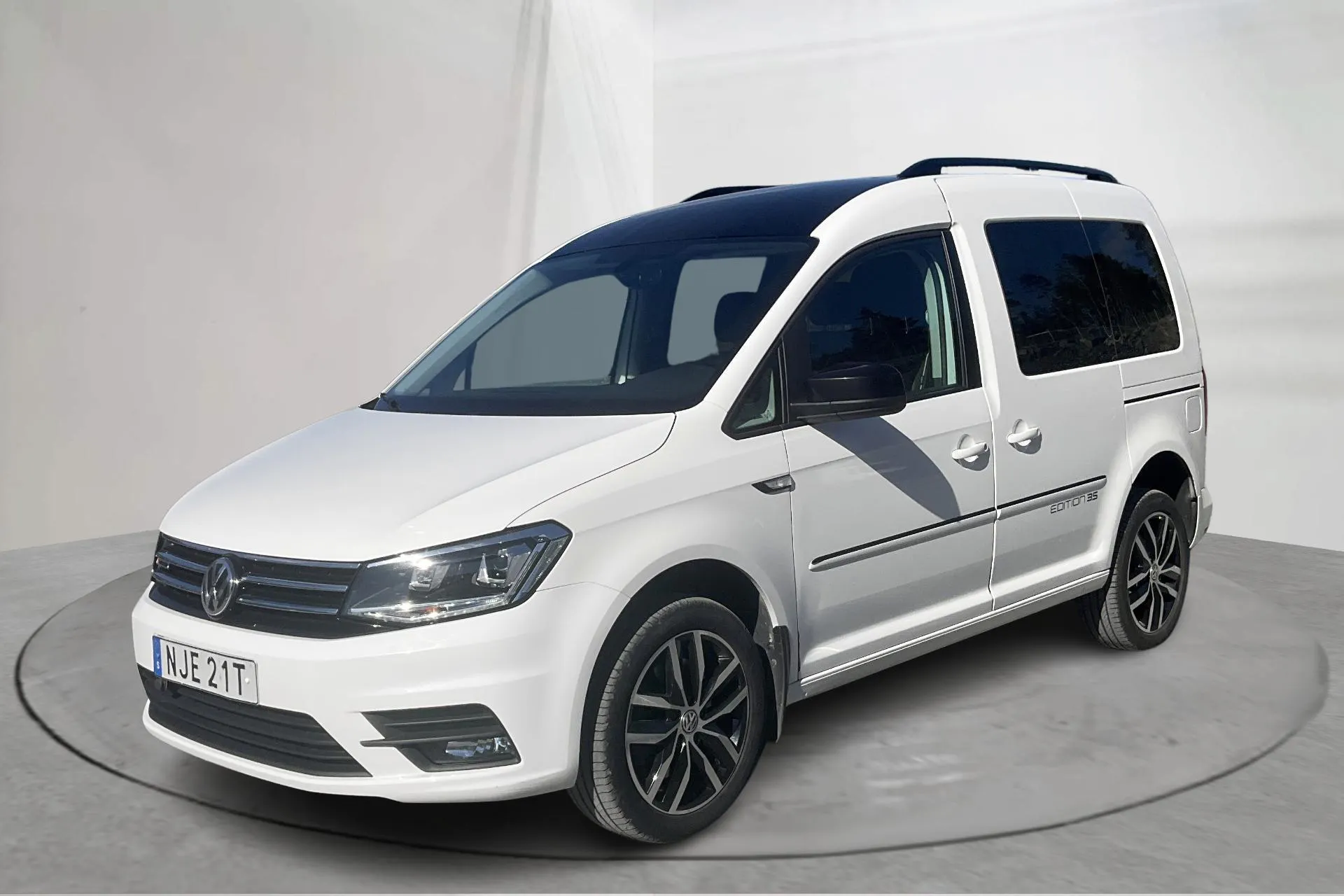 Presentationsfoto 1 av 15: VW Caddy Life 2.0 TDI 4MOTION (150hk) - 10 631 mil - Automat - 2020