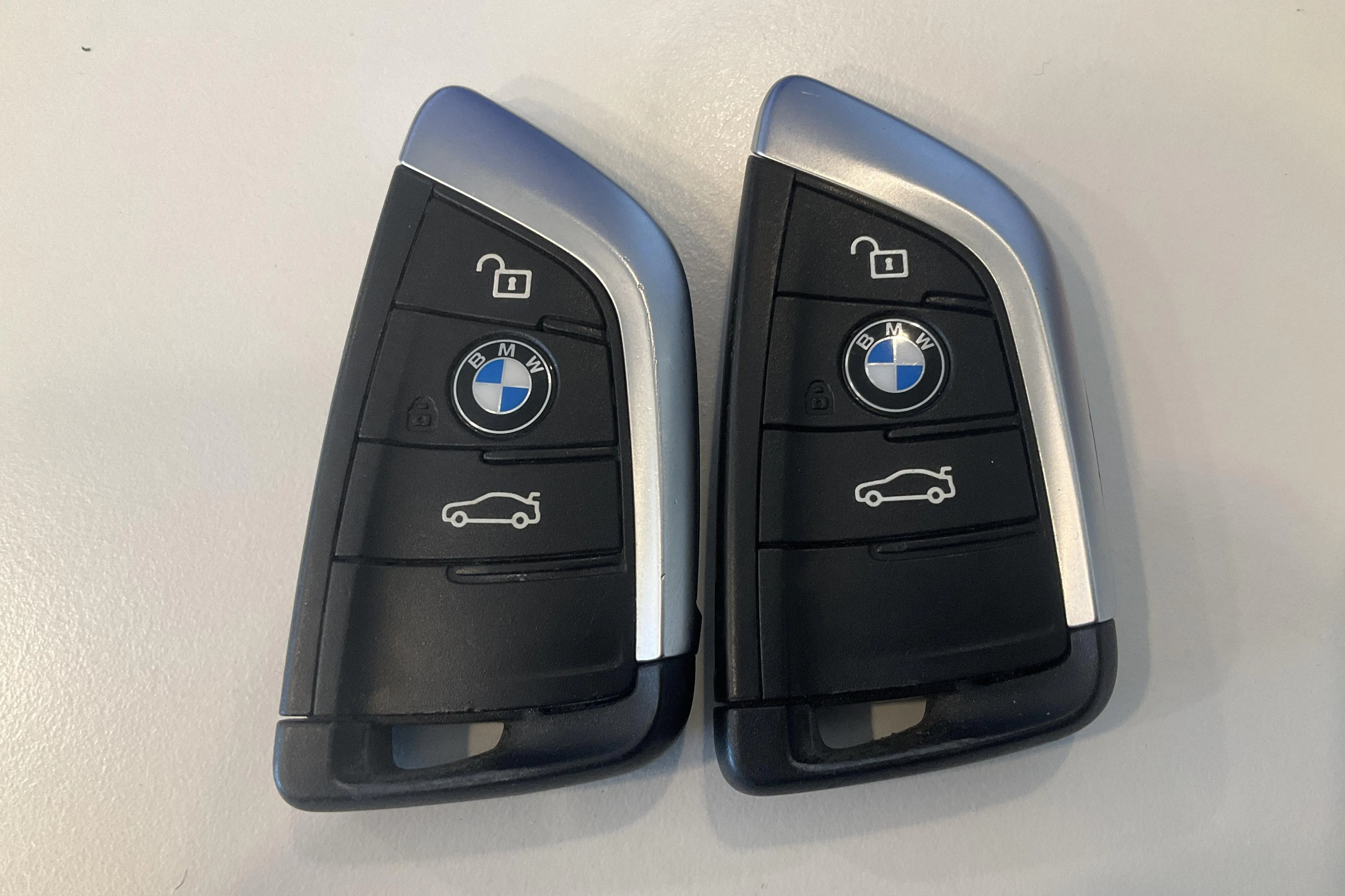 Presentationsfoto 20 av 20: BMW X1 xDrive25e 9,7kWh LCI, F48 (220hk) - 5 189 mil - Automat - silver - 2021