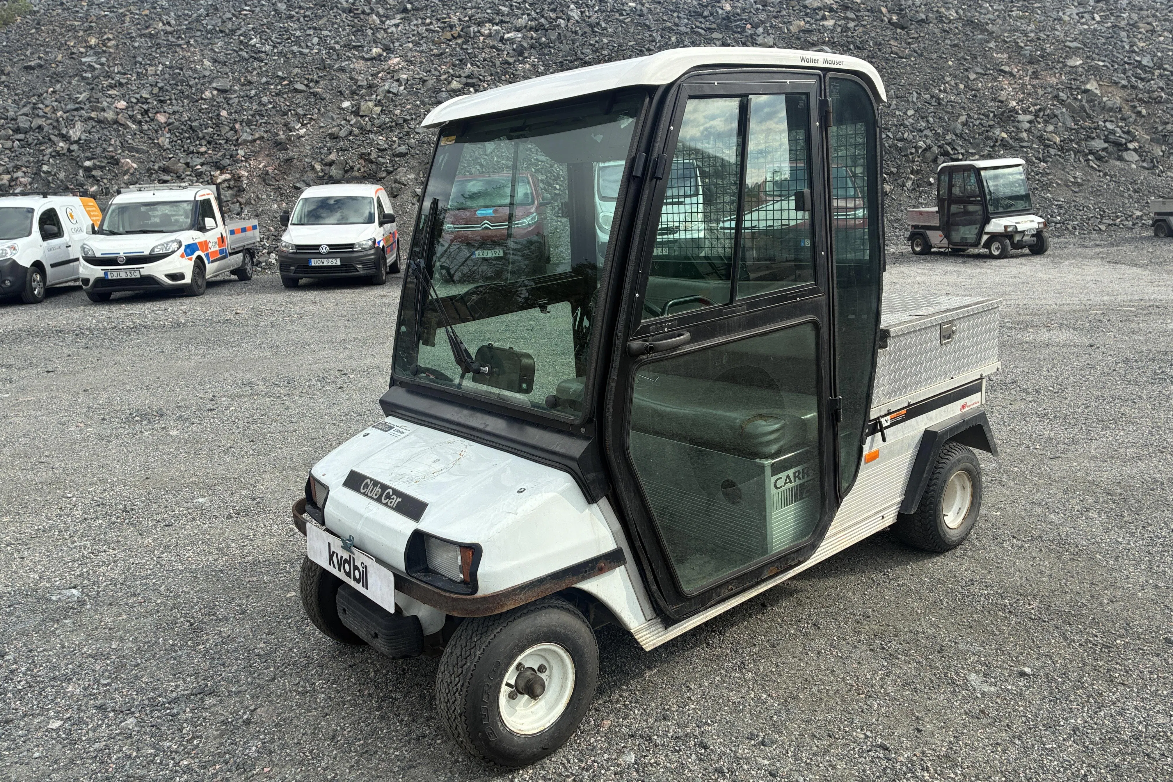 Presentation photo 1 of 214: CLUB CAR CARRYALL 2 - 0 km - Automatic - white - 2005