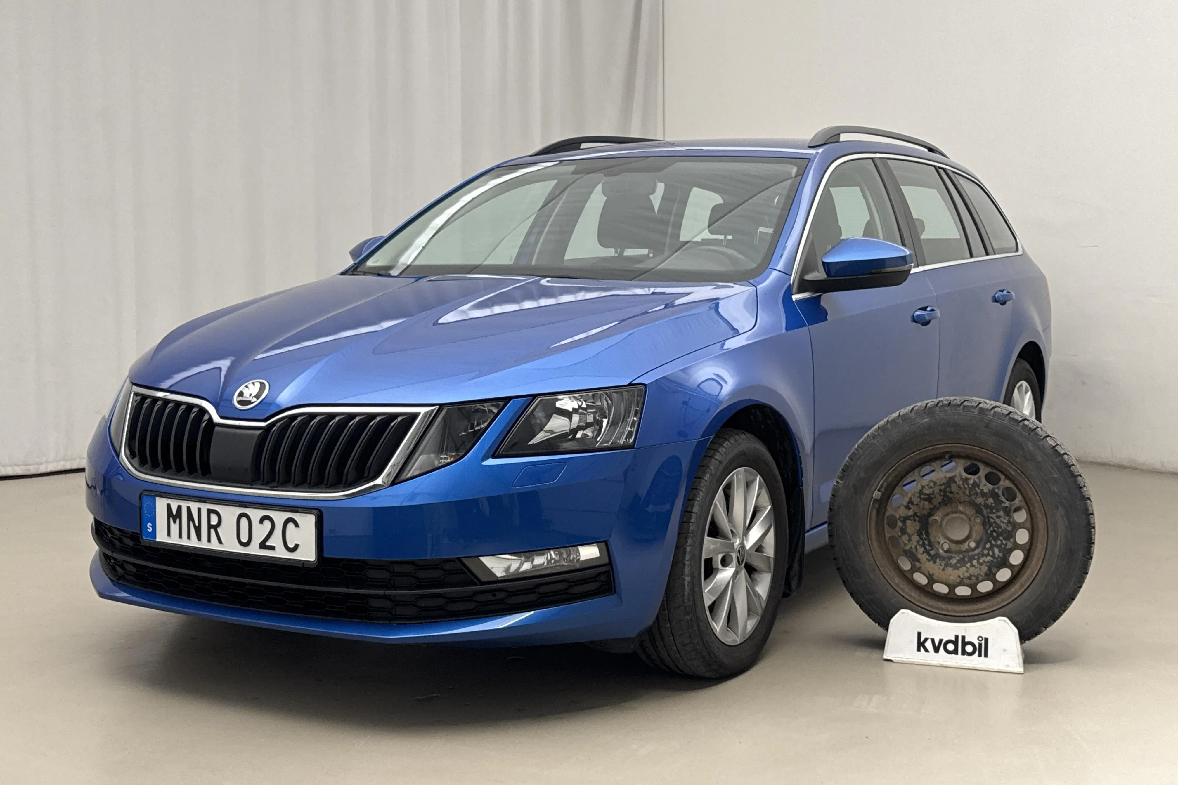 Presentation photo 1 of 19: Skoda Octavia III 1.0 TSI Combi (115hk) - 69 560 km - Manual - blue - 2020