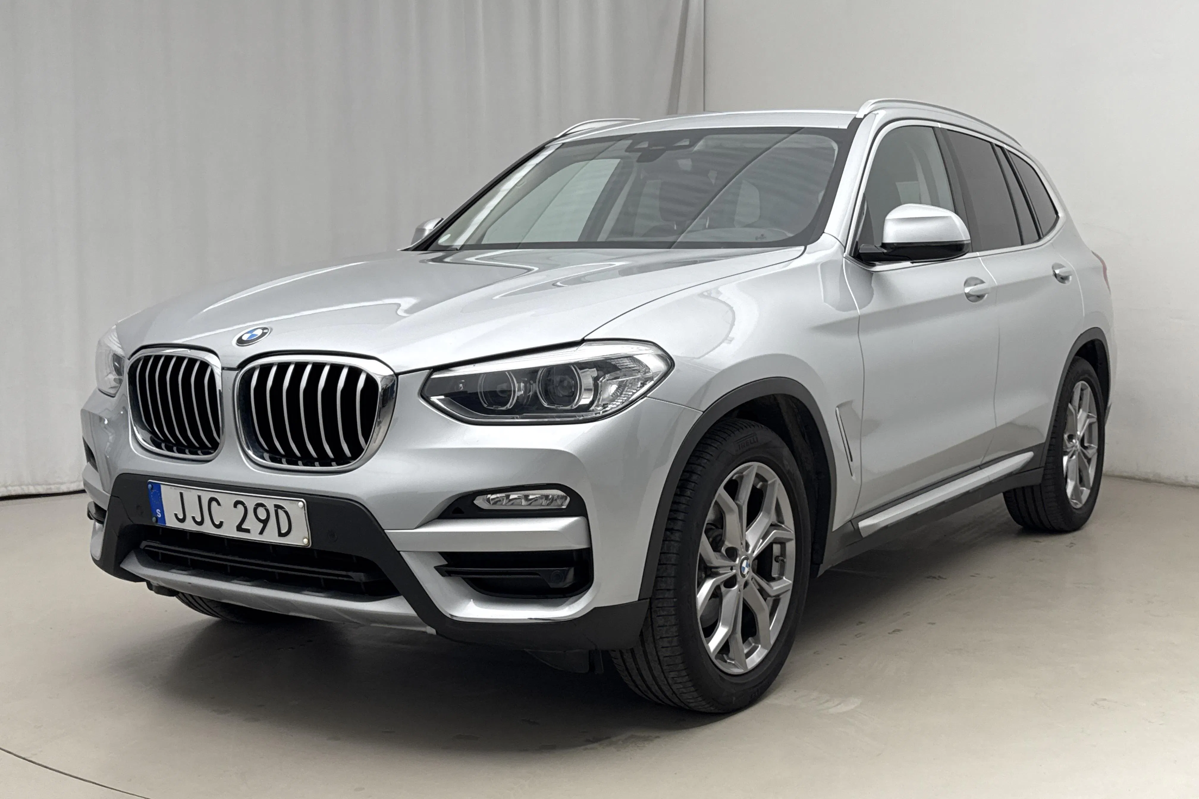 BMW X3 xDrive20i, G01 (184hk)