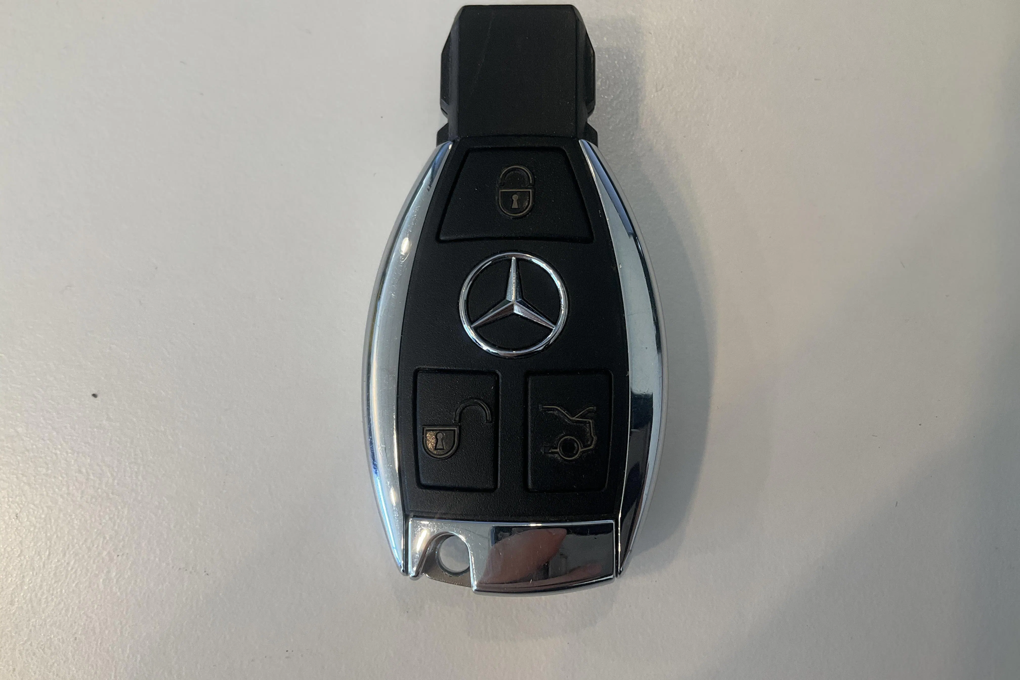 Presentationsfoto 17 av 17: Mercedes CLA 200 Coupé C117 (156hk) - 8 103 mil - Automat - silver - 2017
