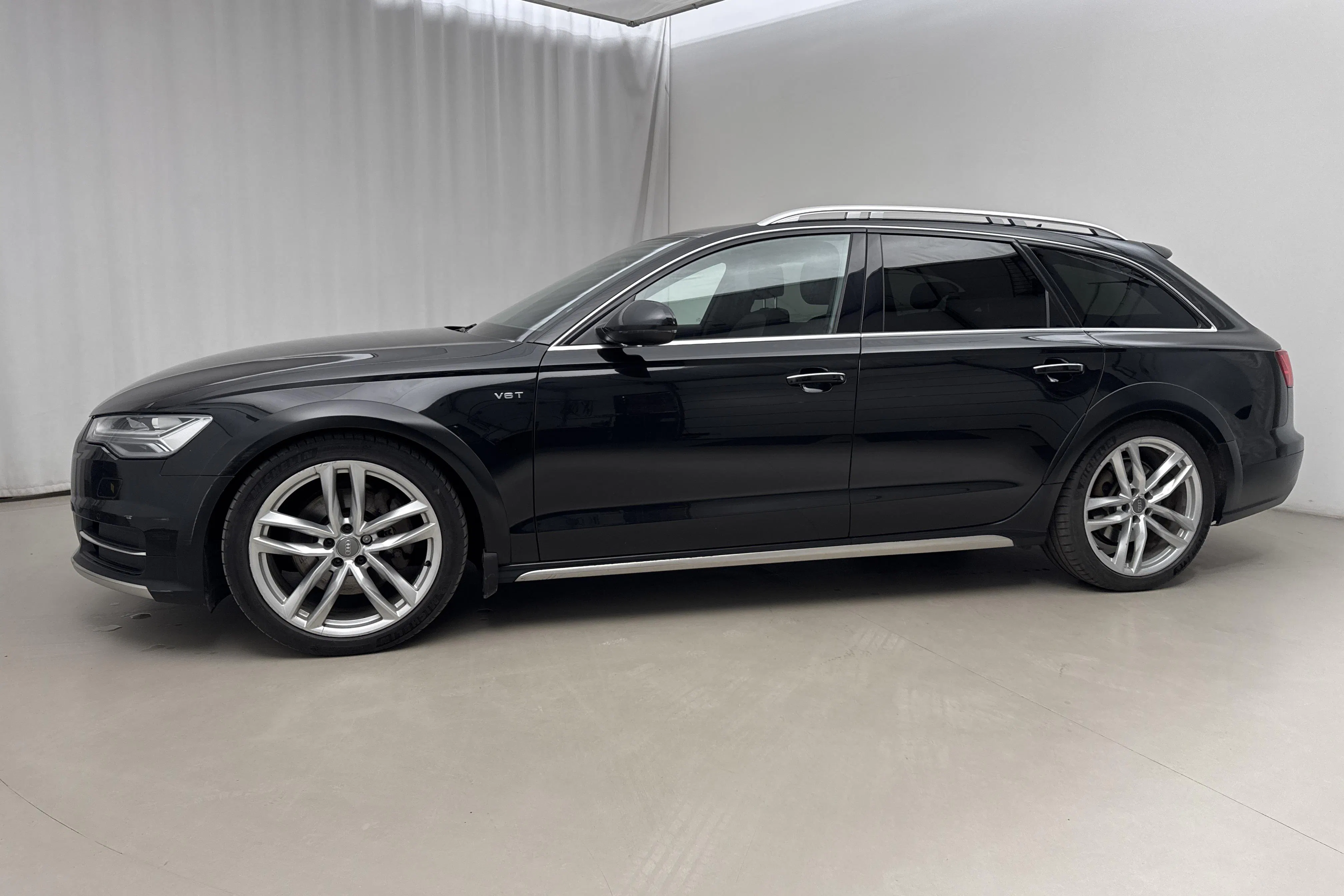 Presentation photo 2 of 17: Audi A6 Allroad 3.0 TDI quattro (218hk) - 175 200 km - Automatic - black - 2015