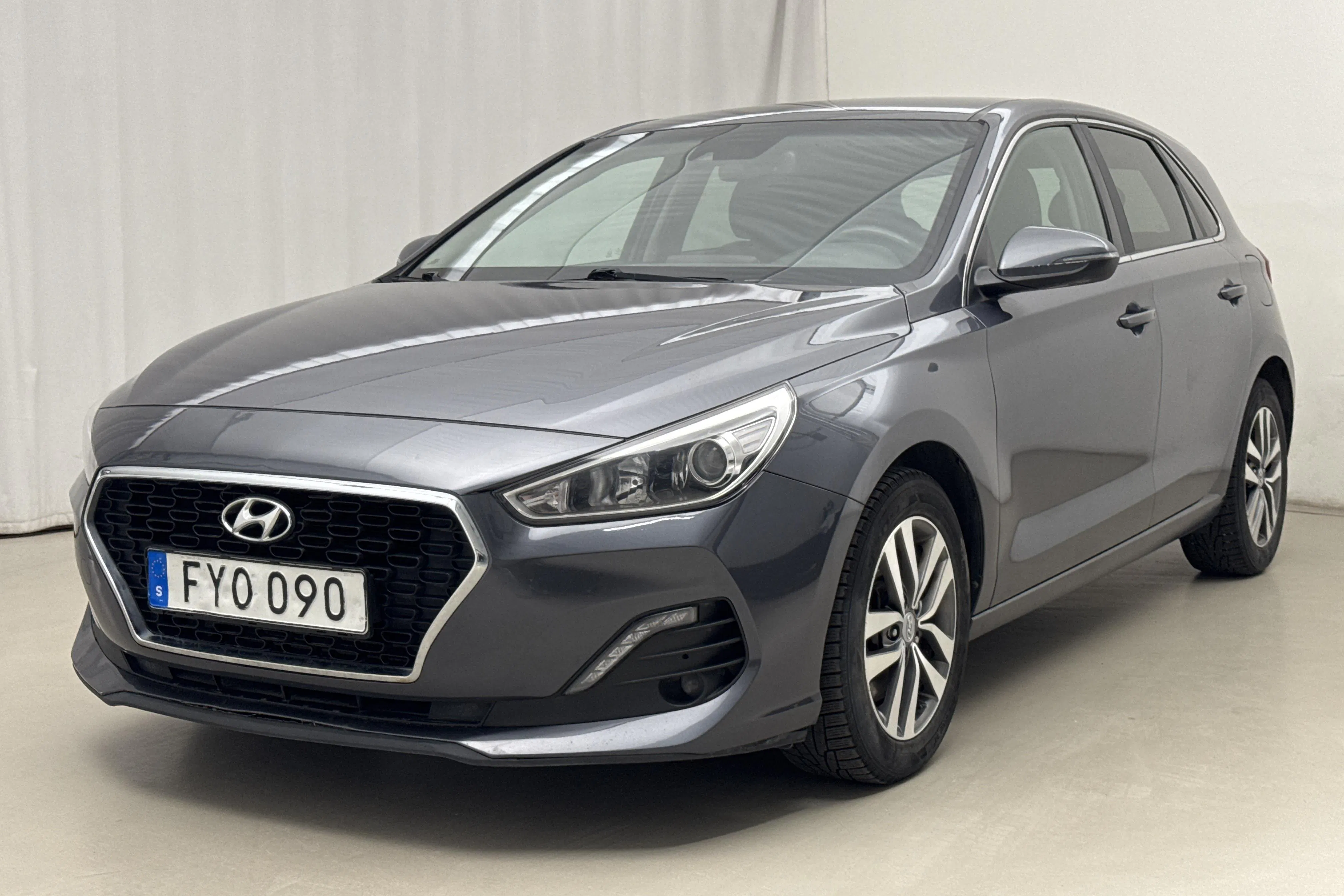 Presentationsfoto 1 av 17: Hyundai i30 1.4 T-GDi 5dr (140hk) - 16 153 mil - Automat - grå - 2020
