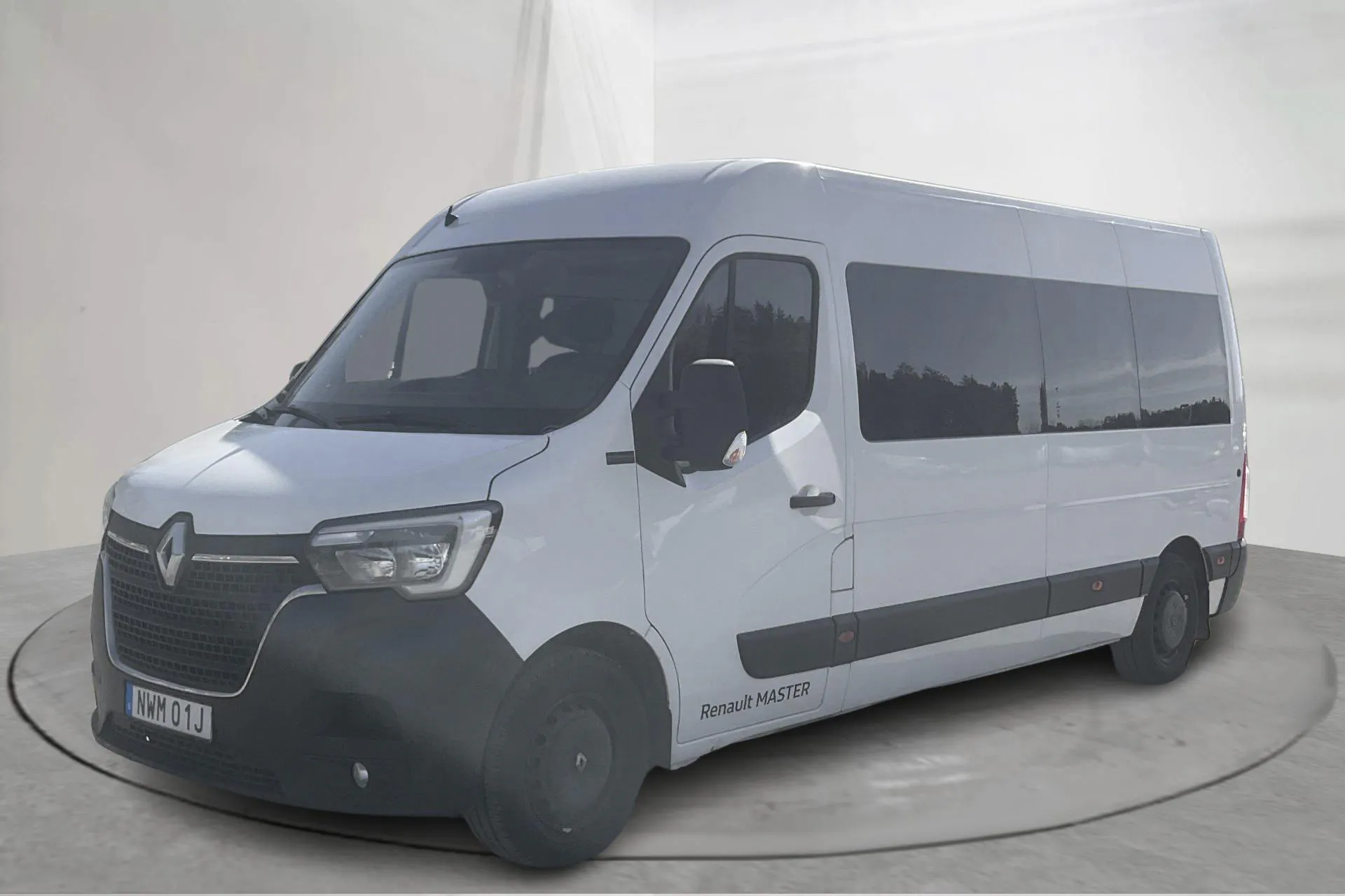 Presentationsfoto 1 av 15: Renault Master 2.3 dCi FAP 2WD (145hk) - 27 271 mil - Manuell - vit - 2020