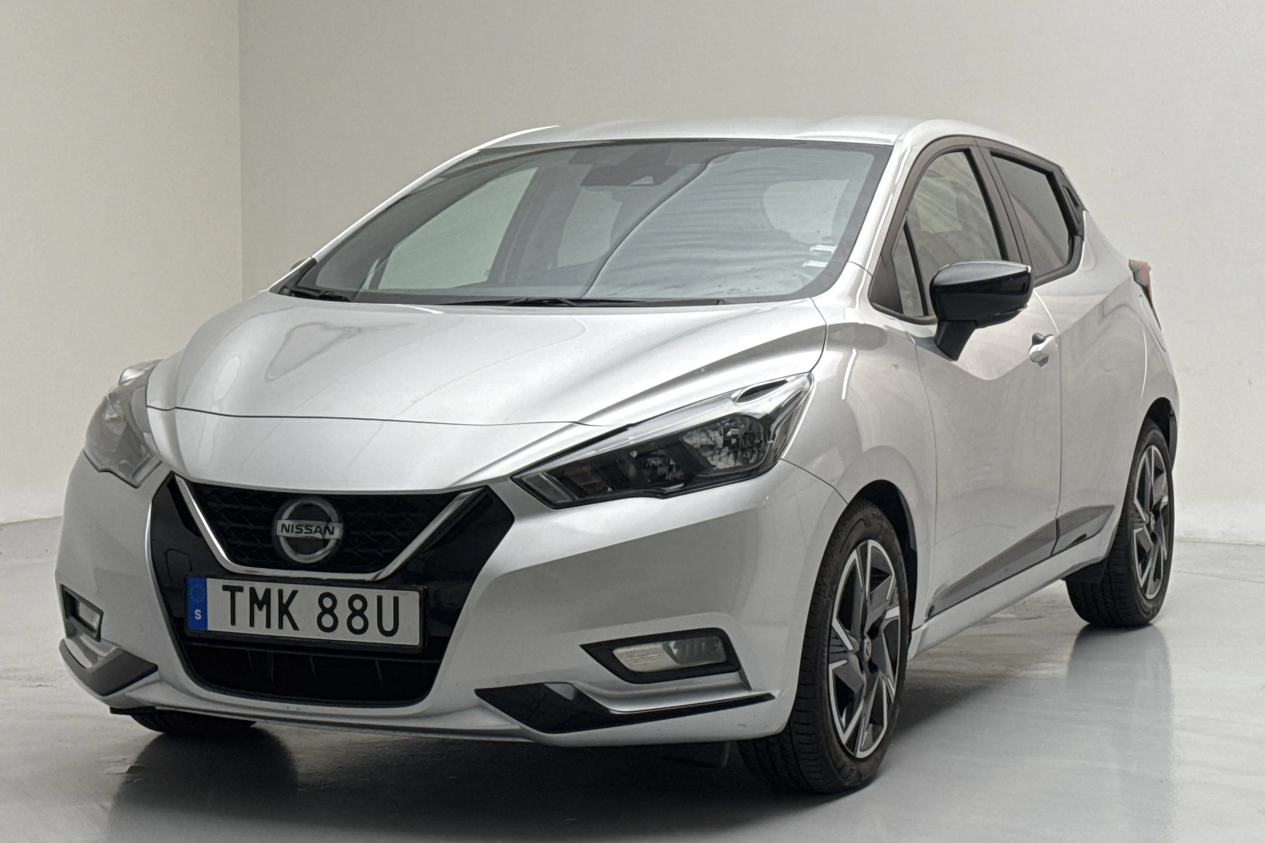Presentationsfoto 1 av 11: Nissan Micra IG-T 5dr (92hk) - 2 431 mil - Automat - silver - 2023