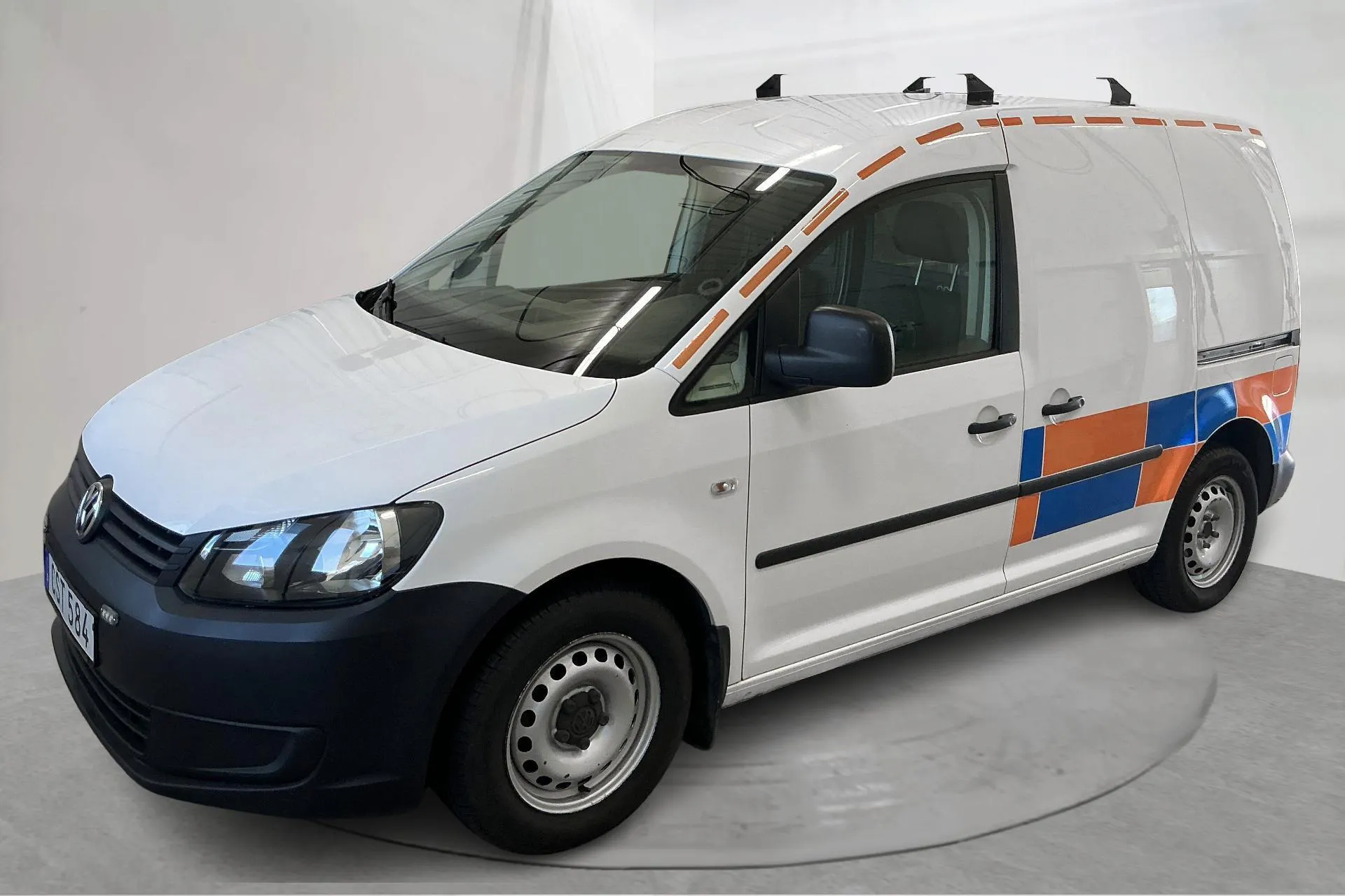 Presentationsfoto 2 av 14: VW Caddy 2.0 Ecofuel Skåp (109hk) - 10 650 mil - Manuell - vit - 2015