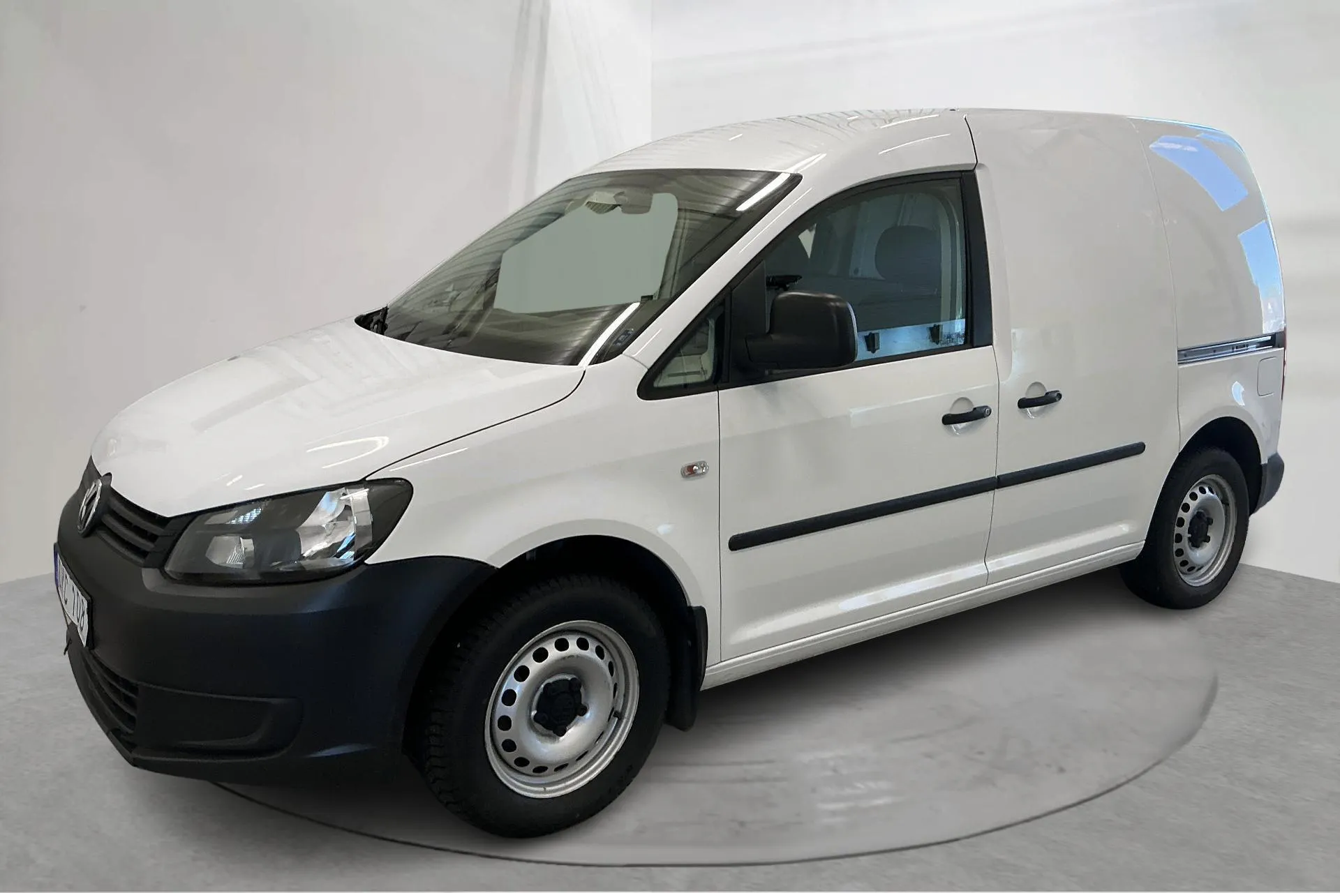 Presentationsfoto 2 av 13: VW Caddy 2.0 Ecofuel Skåp (109hk) - 5 937 mil - Manuell - vit - 2015