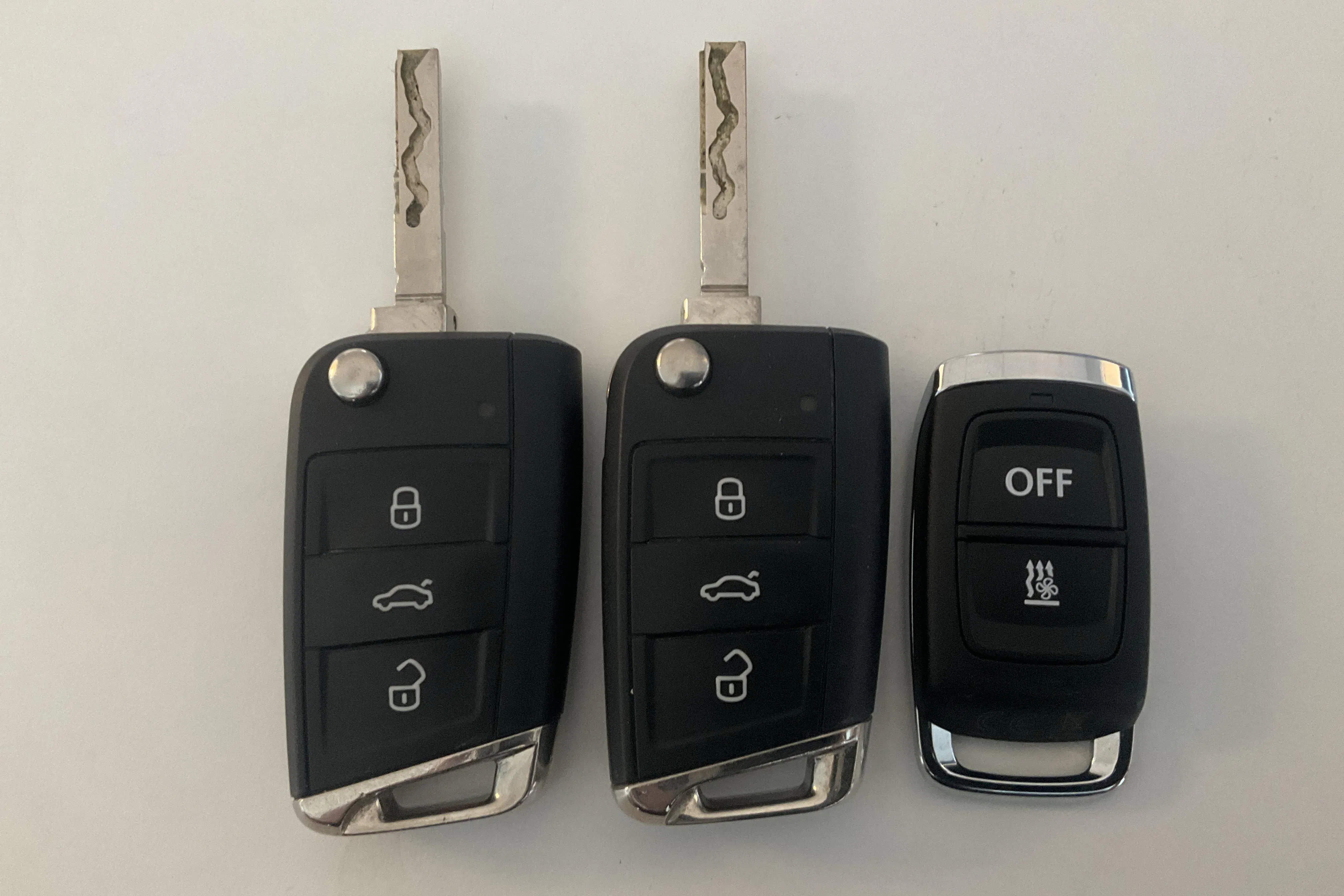 Presentationsfoto 21 av 21: VW Tiguan Allspace 2.0 TDI 4MOTION (200hk) - 9 214 mil - Automat - svart - 2023