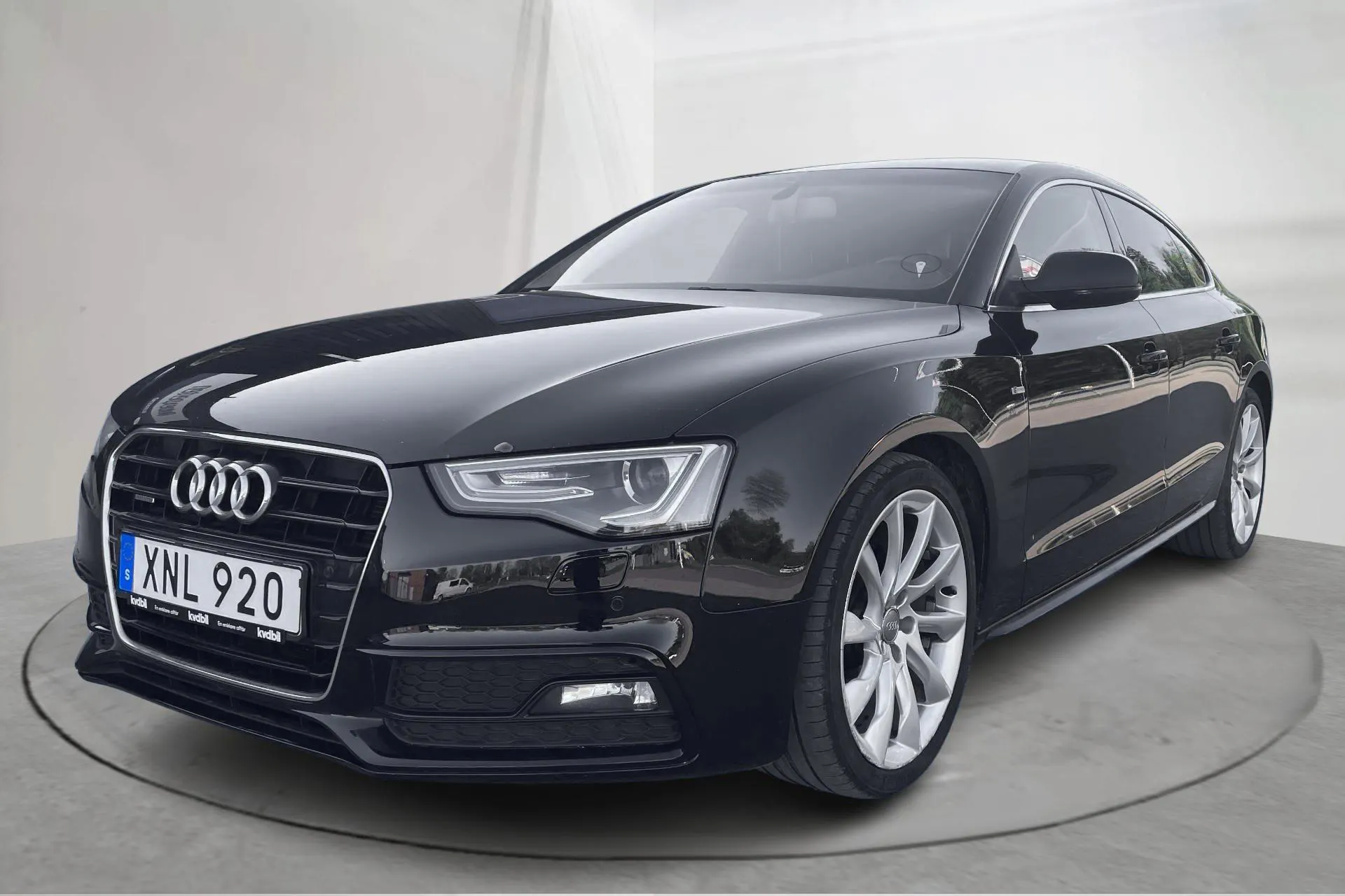 Presentationsfoto 1 av 20: Audi A5 2.0 TDI Clean diesel Sportback quattro (190hk) - 17 559 mil - Automat - svart - 2016
