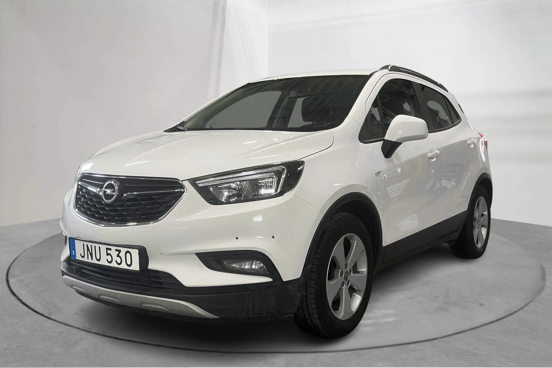 Presentationsfoto 1 av 14: Opel Mokka X 1.4 Turbo ECOTEC 4x4 (140hk) - 11 822 mil - Manuell - vit - 2017