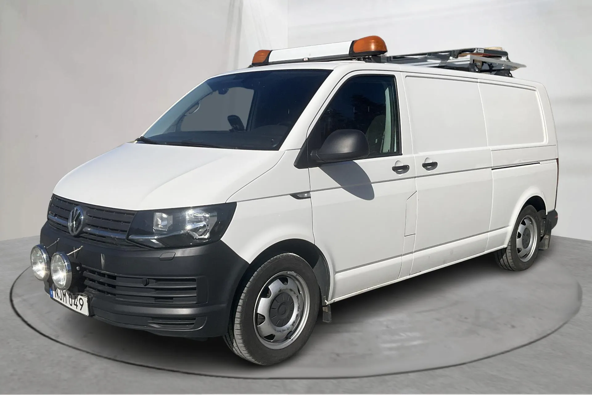 VW Transporter T6 2.0 TDI BMT 4MOTION Skåp (180hk)