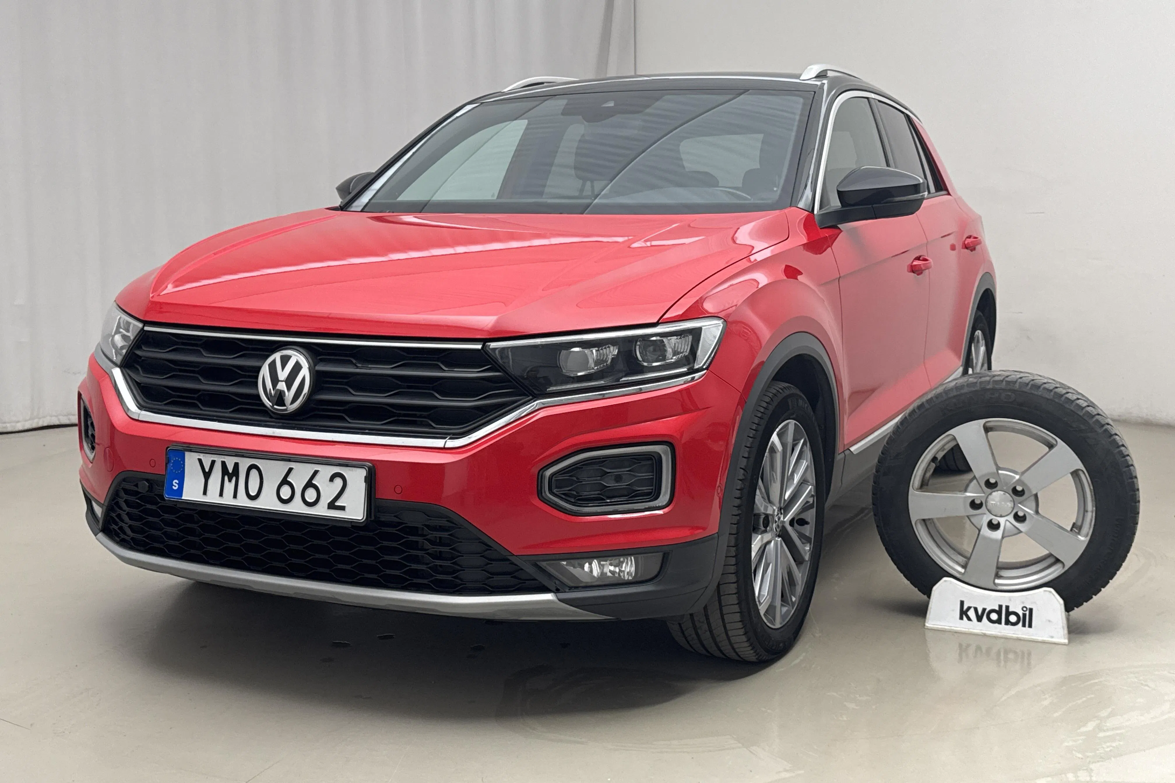 Presentation photo 1 of 18: VW T-Roc 2.0 TSI 4MOTION (190hk) - 159 980 km - Automatic - red - 2018