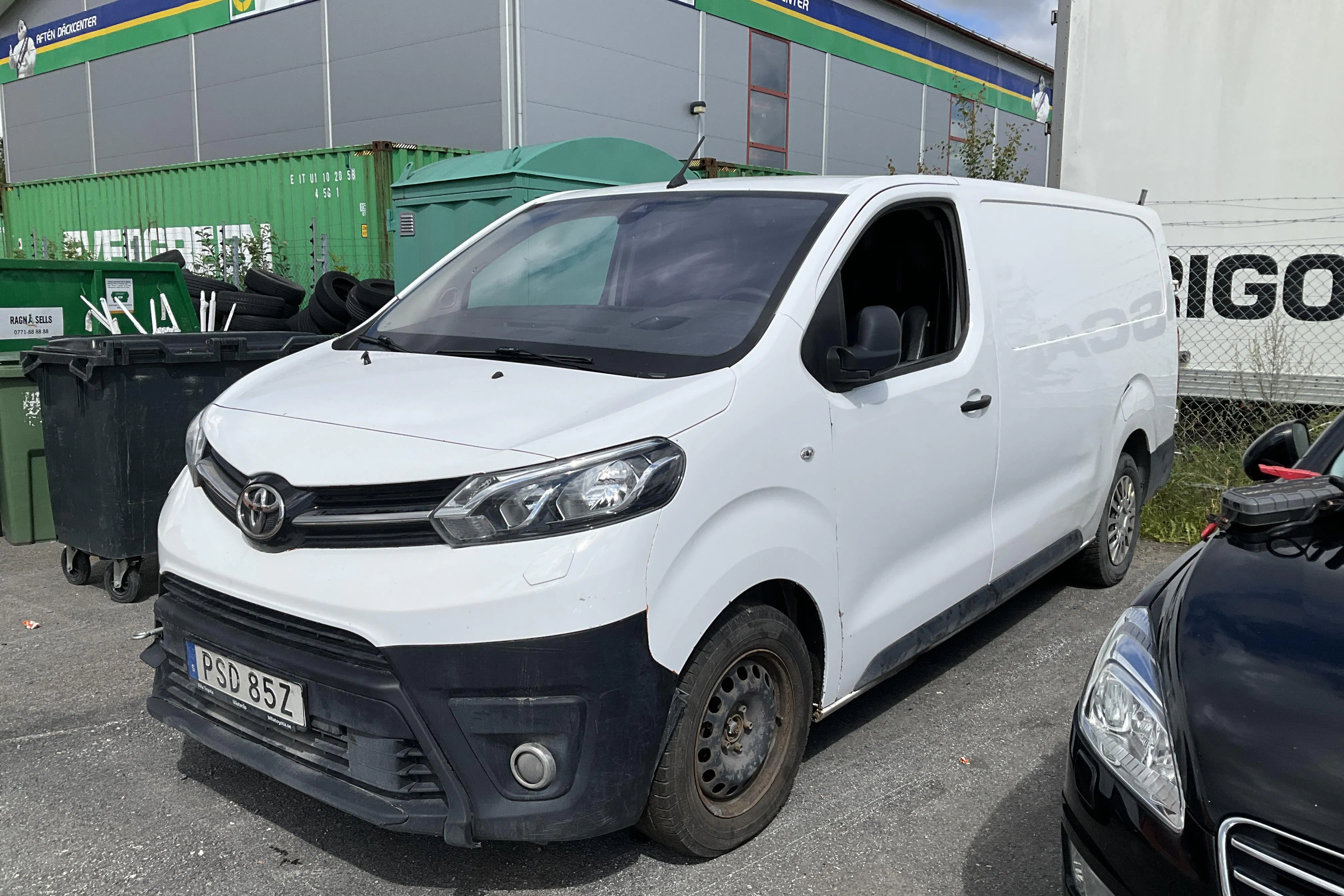 Presentation photo 1 of 11: Toyota PROACE 2.0D (120hk) - 149 540 km - Automatic - white - 2021