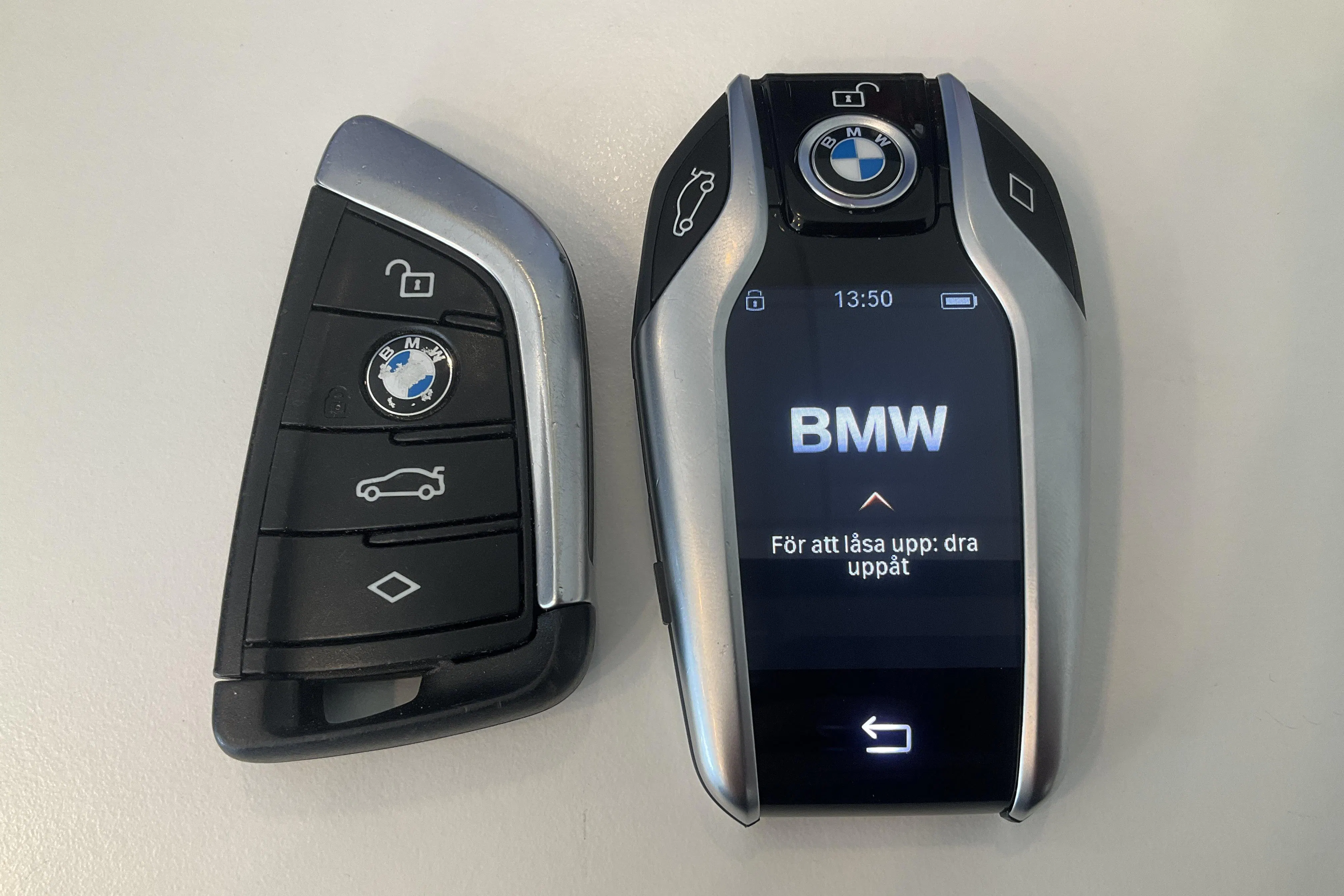 Presentationsfoto 19 av 19: BMW 520i Touring, G31 LCI (184hk+11hk) - 13 627 mil - Automat - vit - 2022